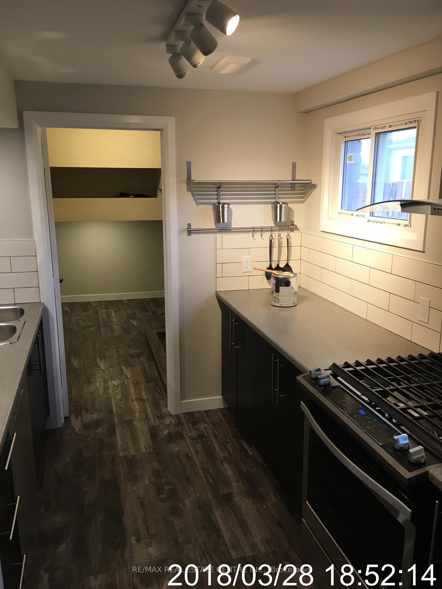 Photo 4 of Unit 2, 681 Upper Wentworth Street, Hamilton, Burkholme — HOMEH