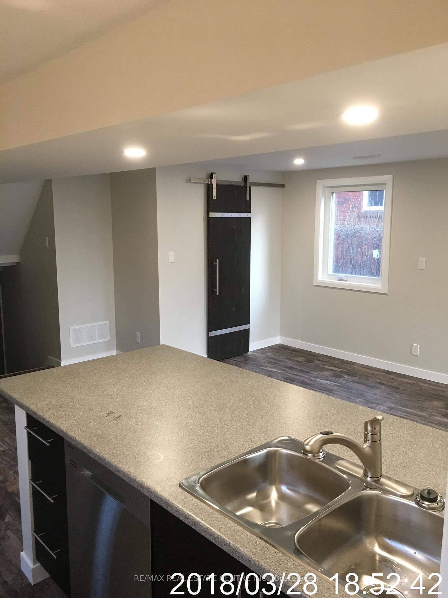 Photo 6 of Unit 2, 681 Upper Wentworth Street, Hamilton, Burkholme — HOMEH
