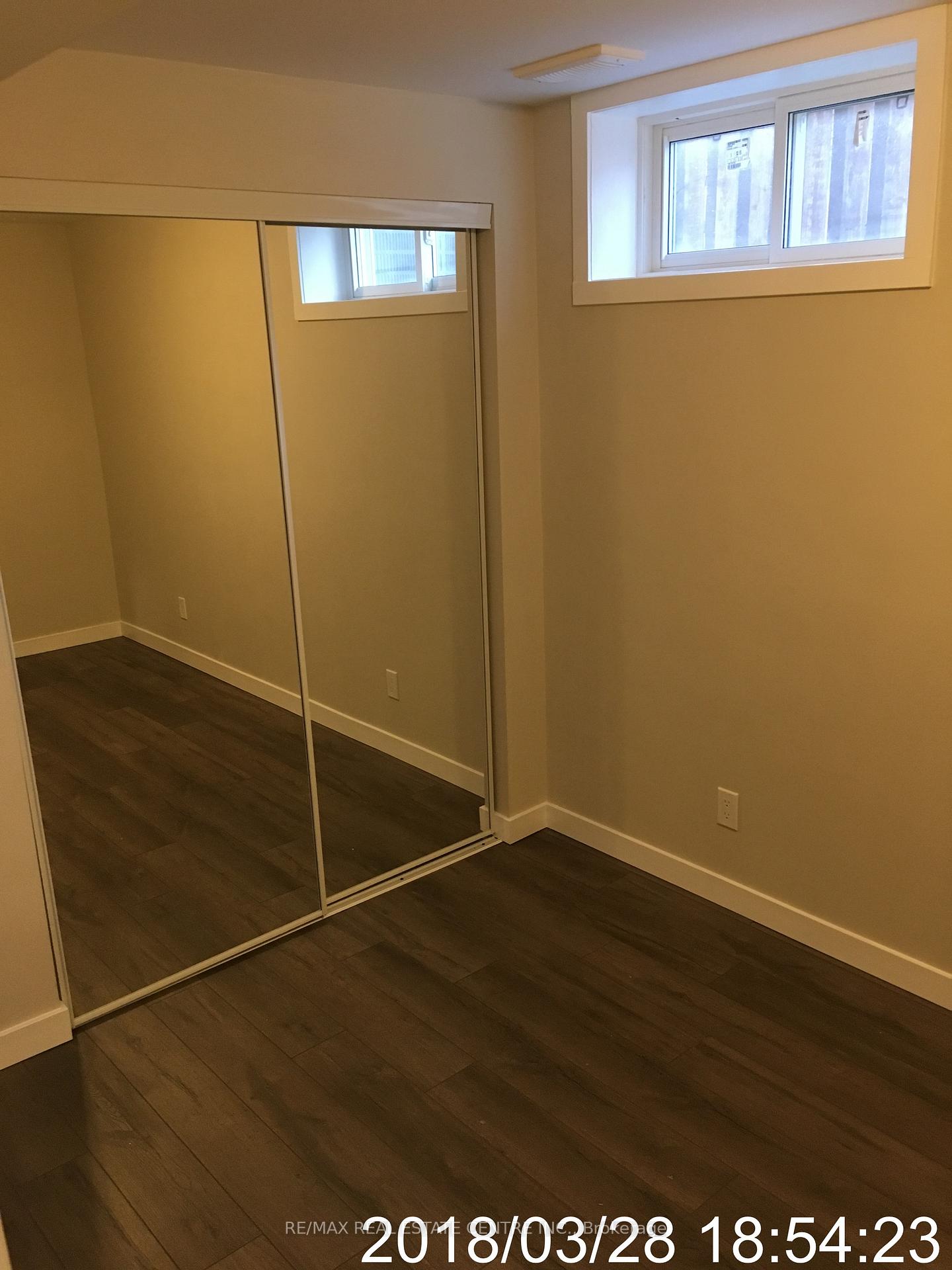 Photo 8 of Unit 2, 681 Upper Wentworth Street, Hamilton, Burkholme — HOMEH