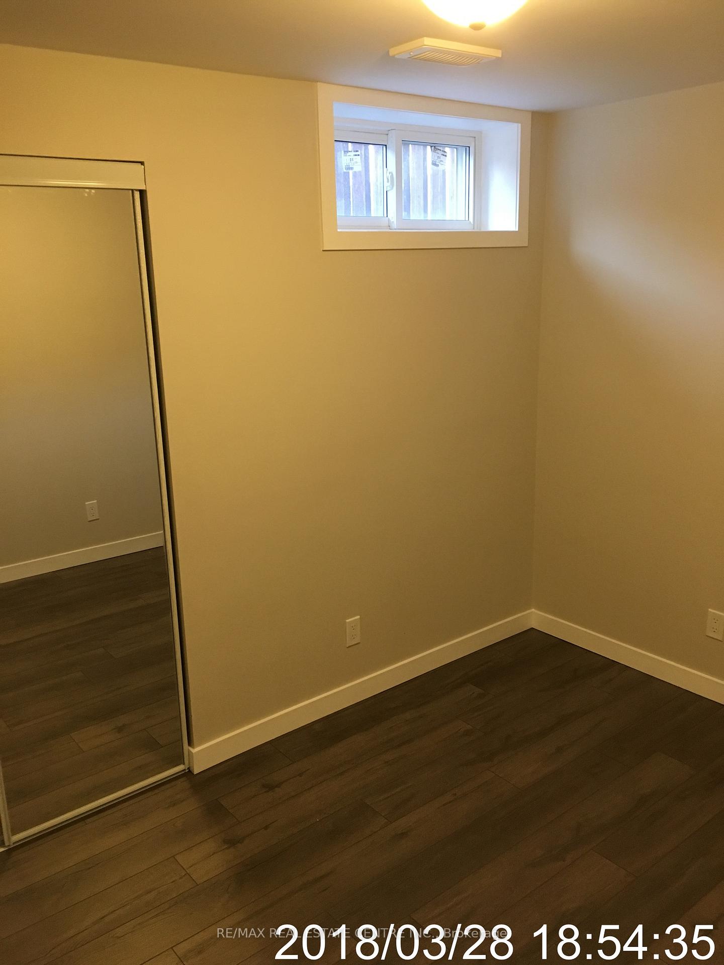 Photo 9 of Unit 2, 681 Upper Wentworth Street, Hamilton, Burkholme — HOMEH
