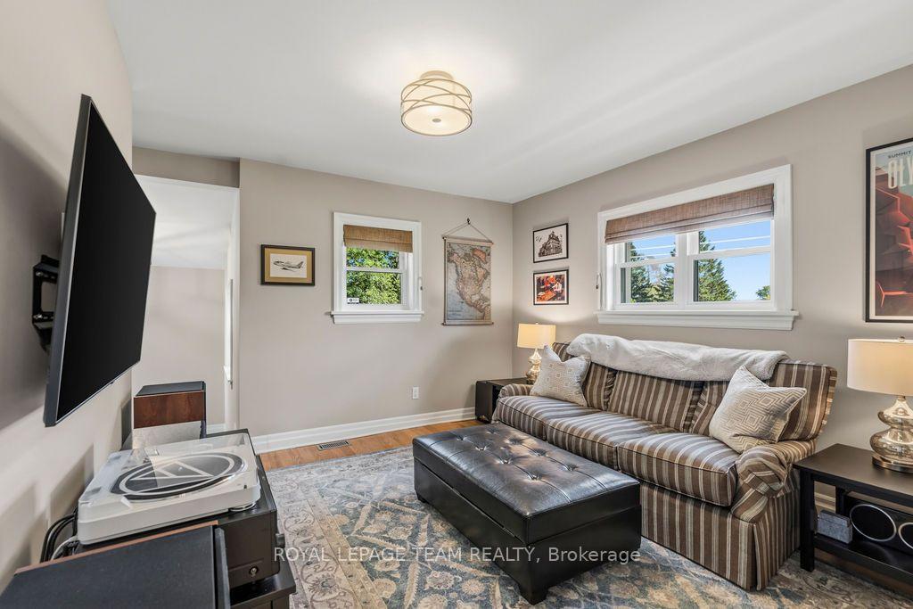 Photo 11 of 4869 Thunder Road, Ottawa, Carlsbad Springs — HOMEH