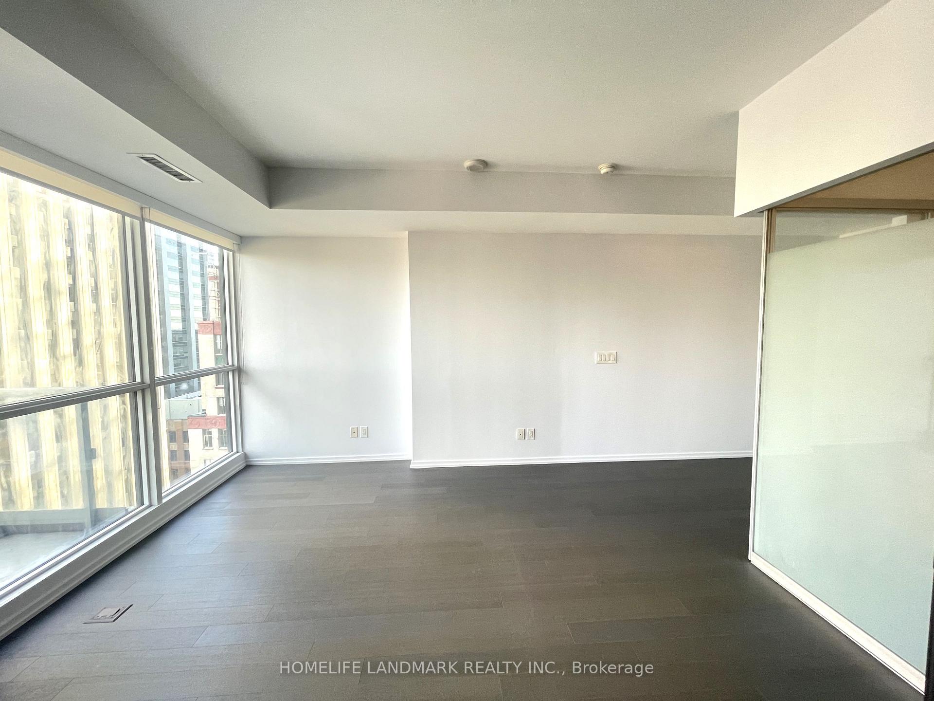 Photo 4 of Unit 2202, 70 Temperance Street, Toronto, Bay Street Corridor — HOMEH