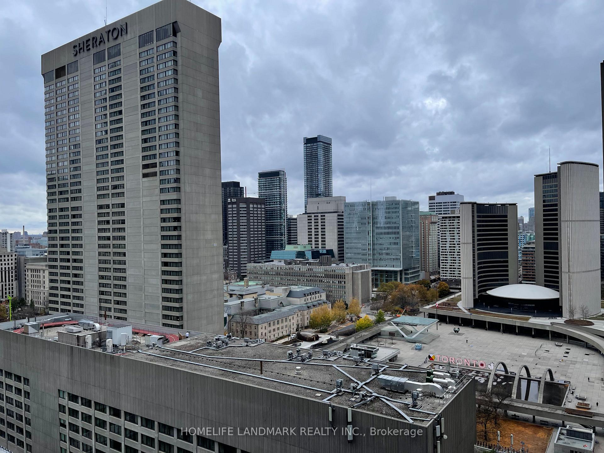 Photo 11 of Unit 2202, 70 Temperance Street, Toronto, Bay Street Corridor — HOMEH