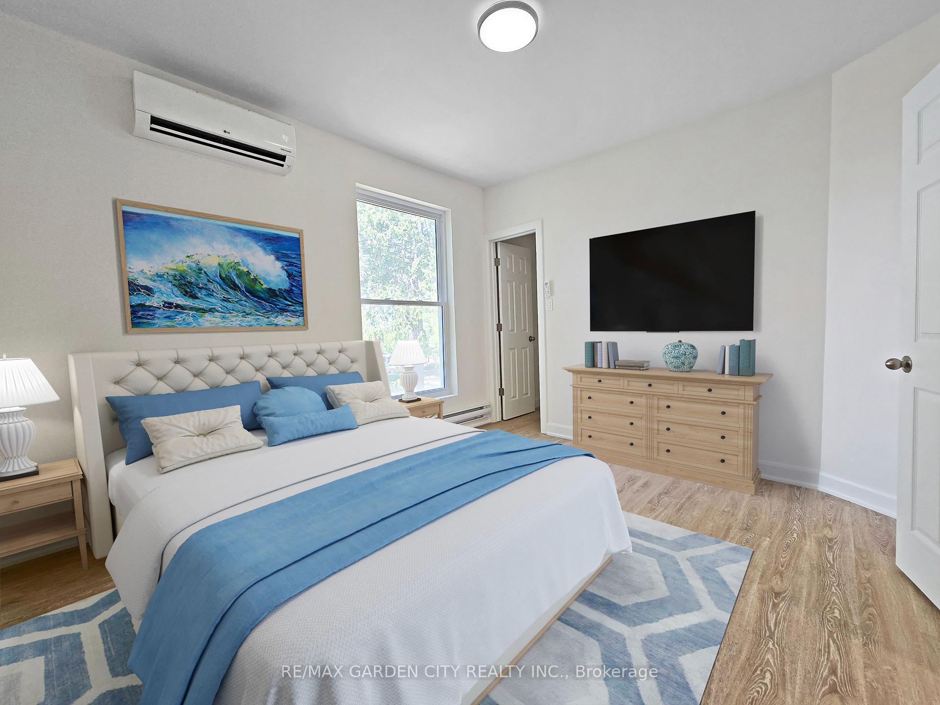 Photo 9 of Unit 2, 63 Main Street E, Grimsby, Grimsby East — HOMEH