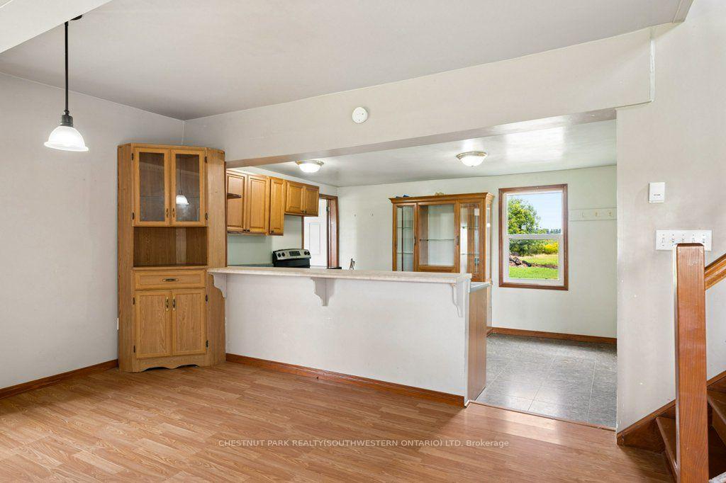 Photo 12 of 5480 42 Line, West Perth, Logan — HOMEH