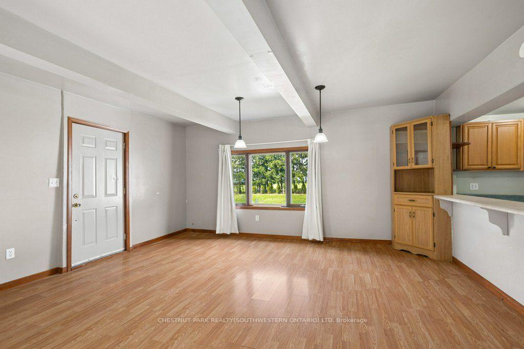 Photo 15 of 5480 42 Line, West Perth, Logan — HOMEH