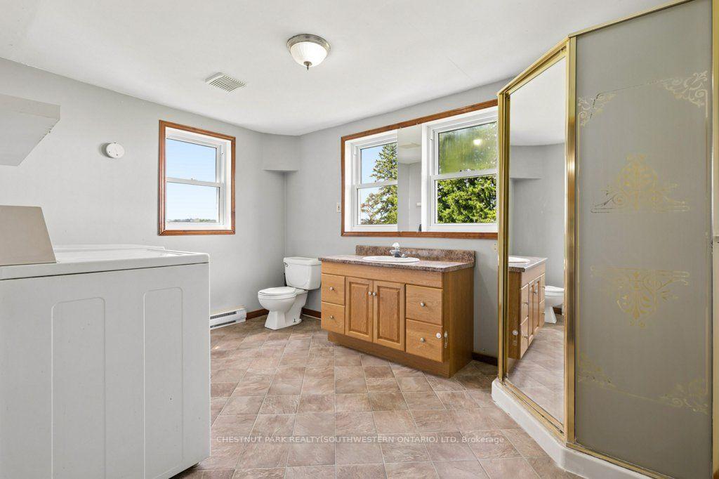 Photo 17 of 5480 42 Line, West Perth, Logan — HOMEH