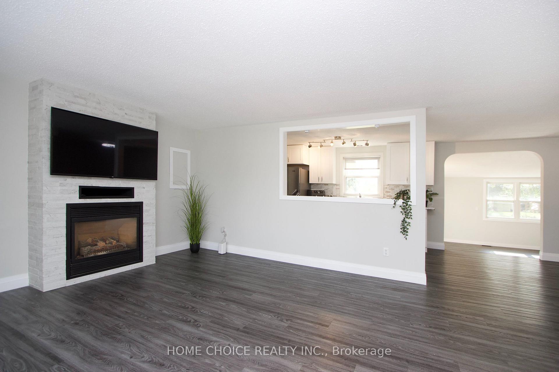 Photo 9 of 5 Driftwood Lane, Clarington, Newcastle — HOMEH