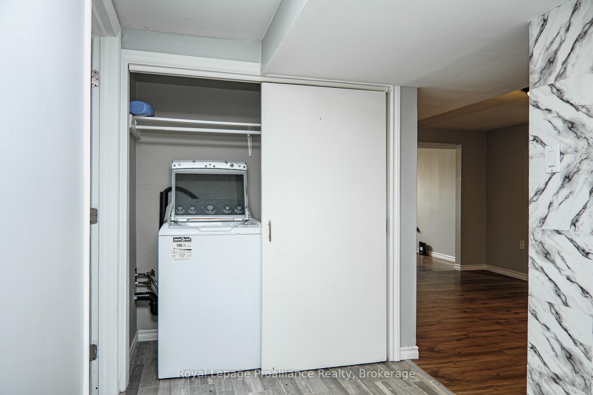 Photo 9 of 21 Pepper Avenue, Belleville, Belleville Ward — HOMEH
