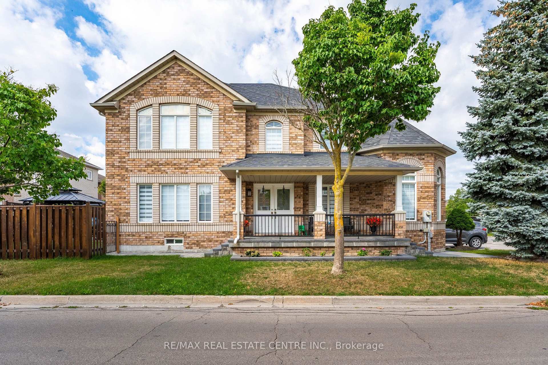 Photo 1 of 67 Ferdinand Avenue, Vaughan, Vellore Village — HOMEH