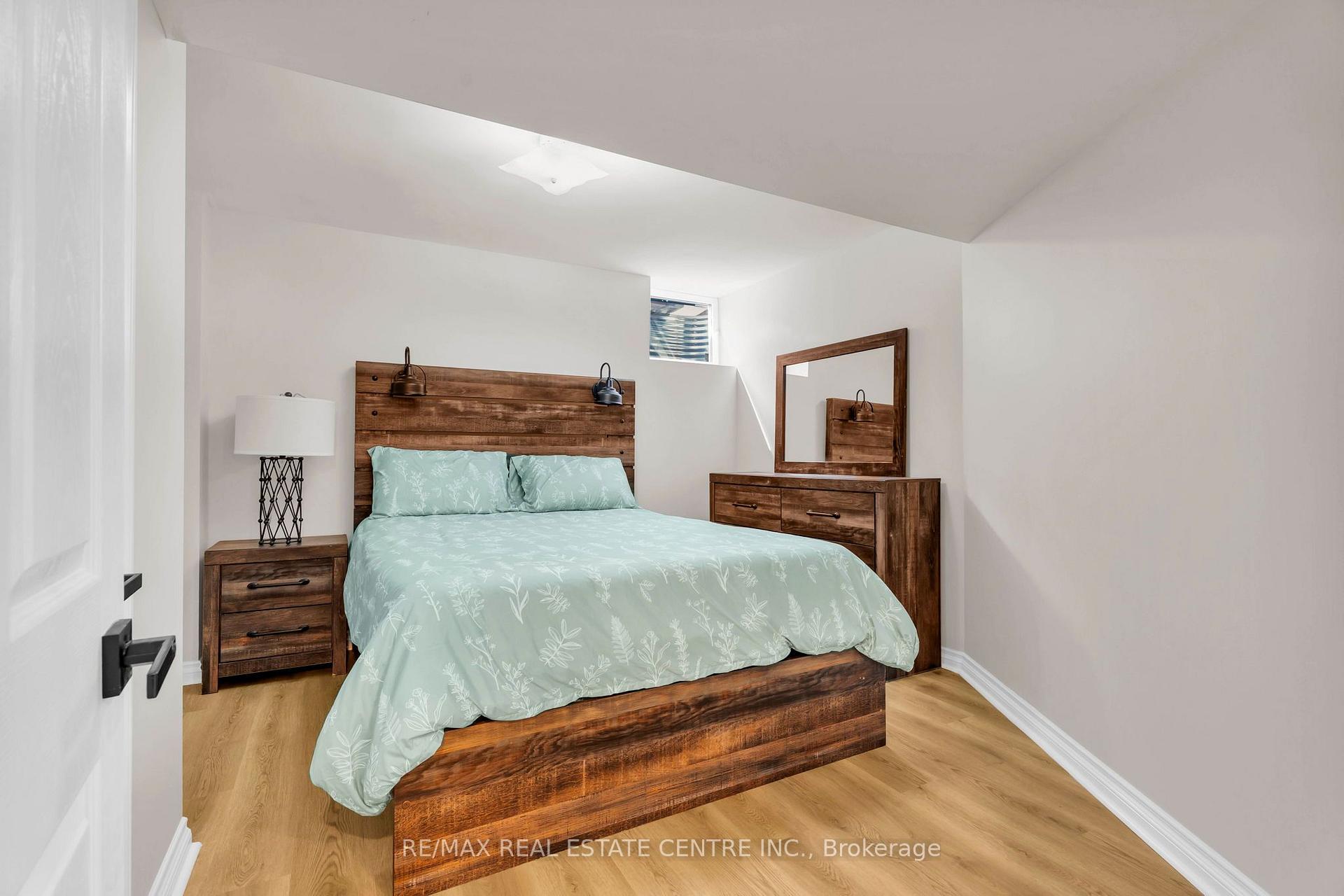 Photo 18 of 67 Ferdinand Avenue, Vaughan, Vellore Village — HOMEH