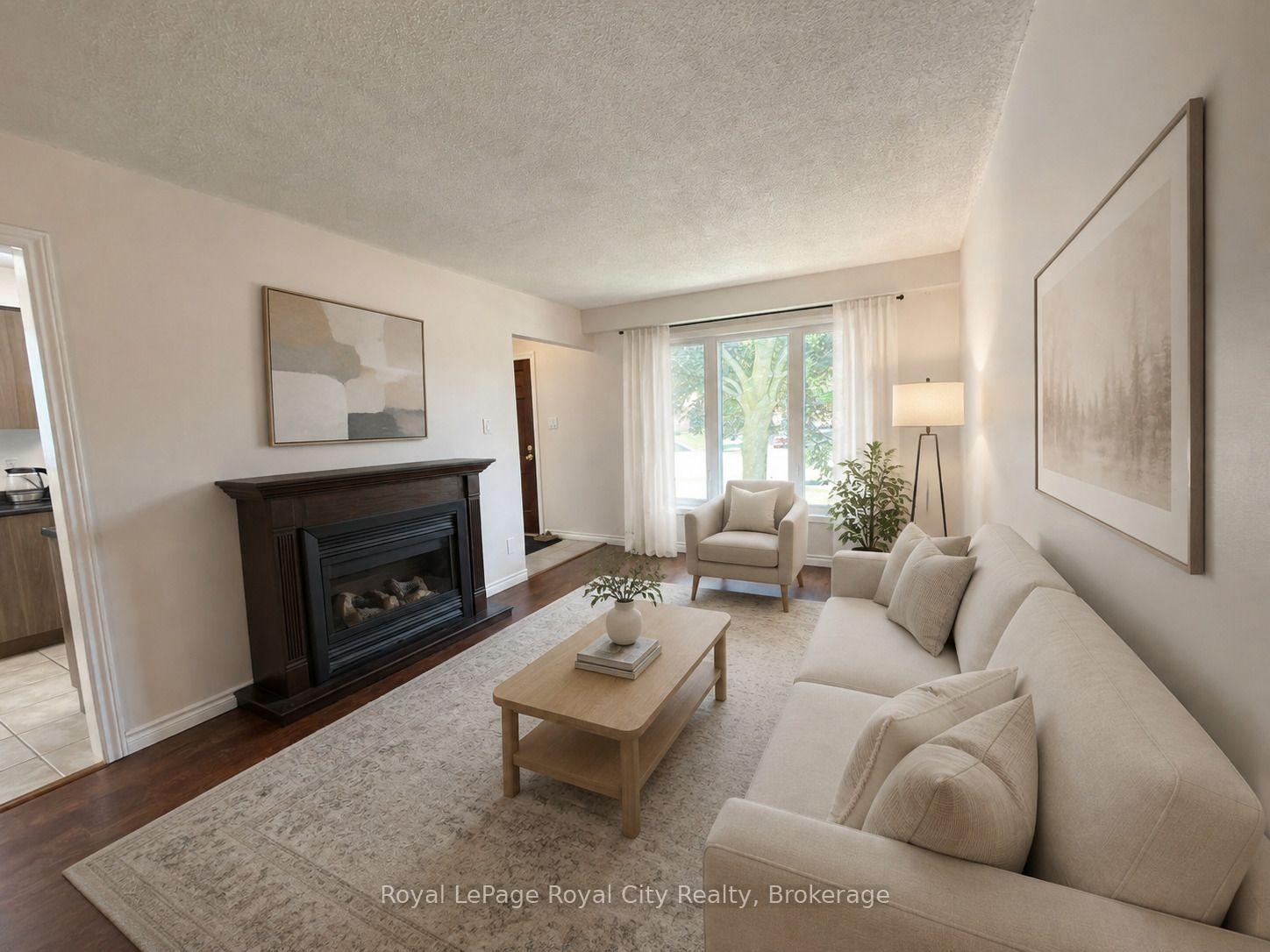 Photo 7 of 34 Nora Court, Cambridge, Silver Heights — HOMEH