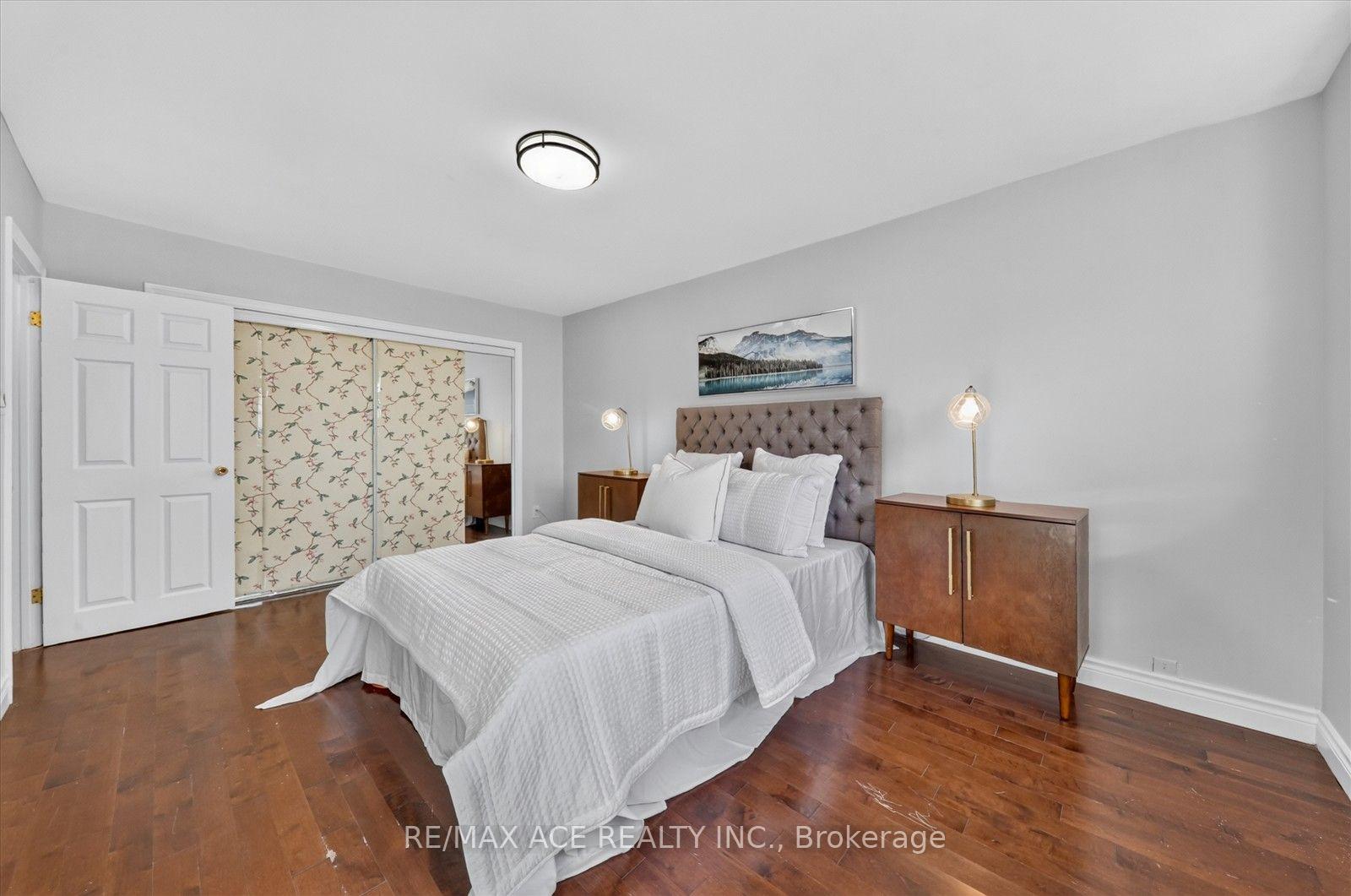 Photo 19 of 100 Merkley Square, Scarborough, Morningside — HOMEH