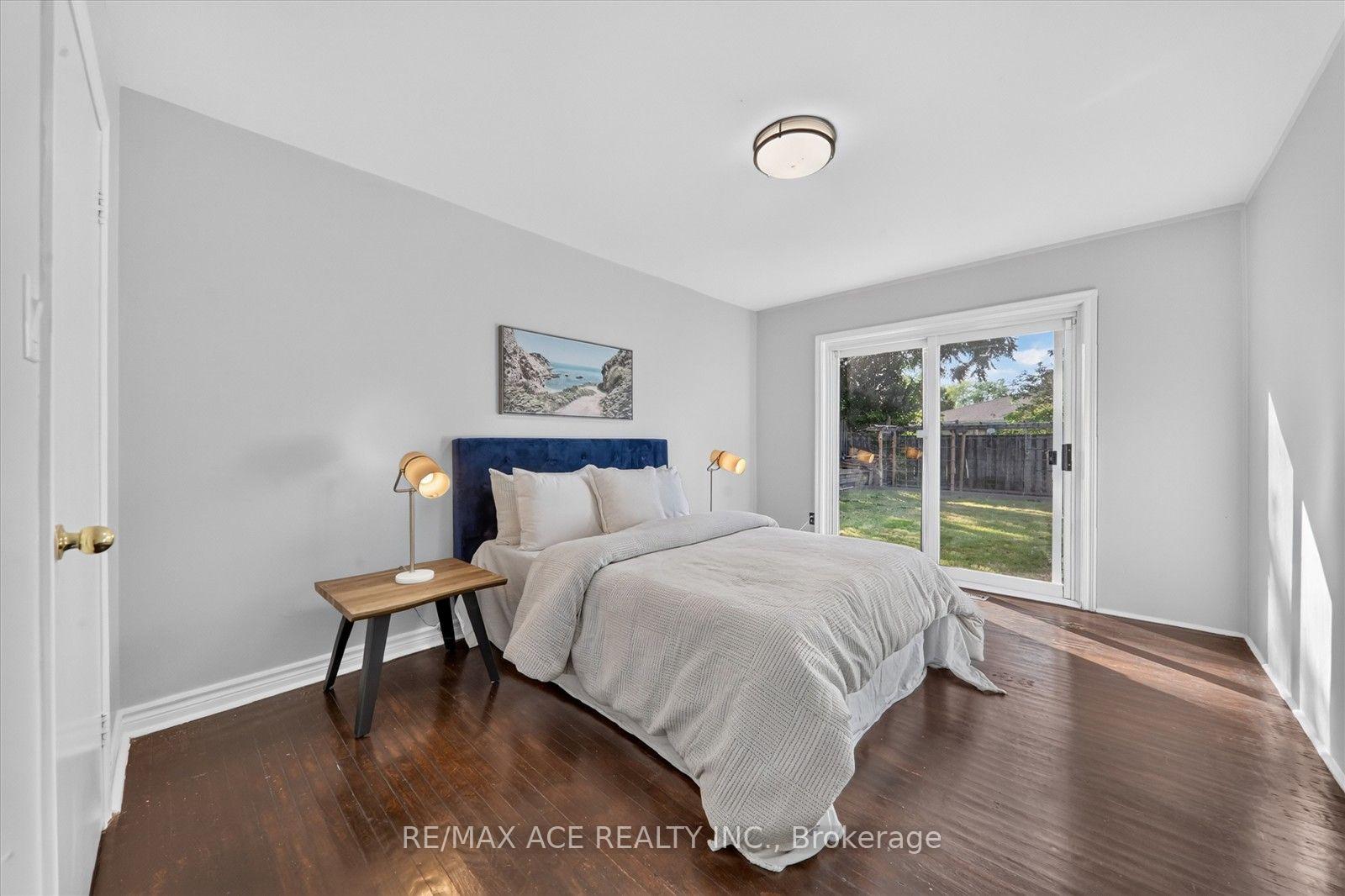 Photo 25 of 100 Merkley Square, Scarborough, Morningside — HOMEH