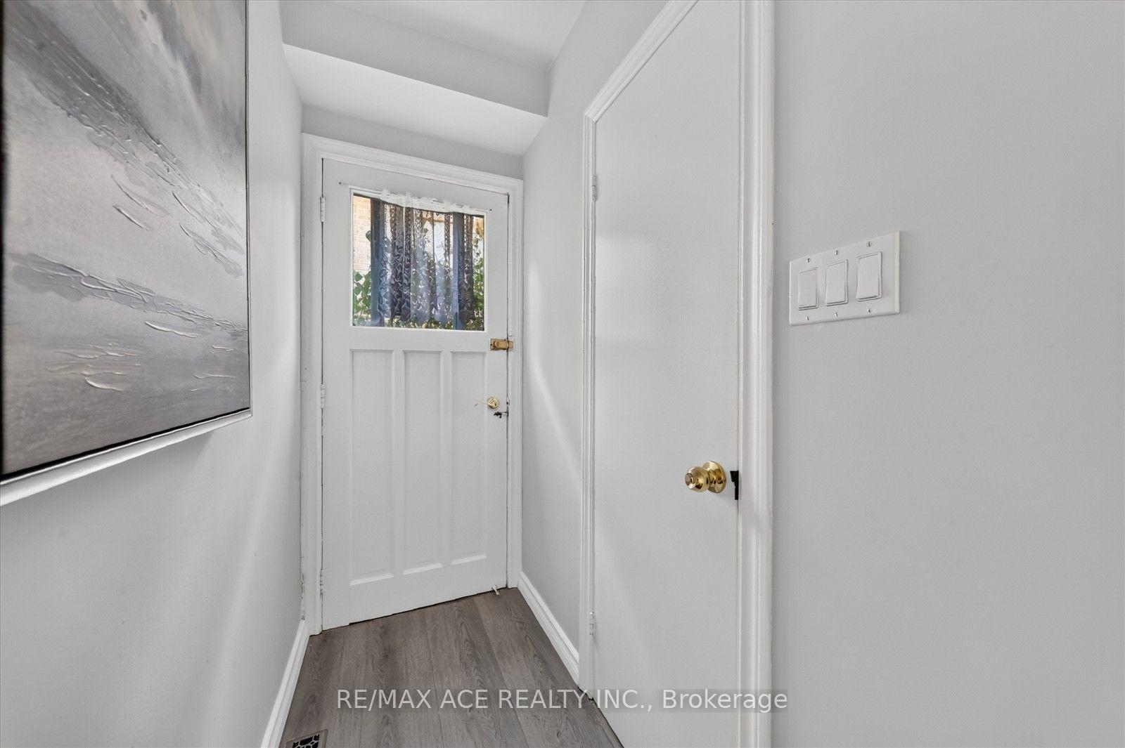 Photo 30 of 100 Merkley Square, Scarborough, Morningside — HOMEH