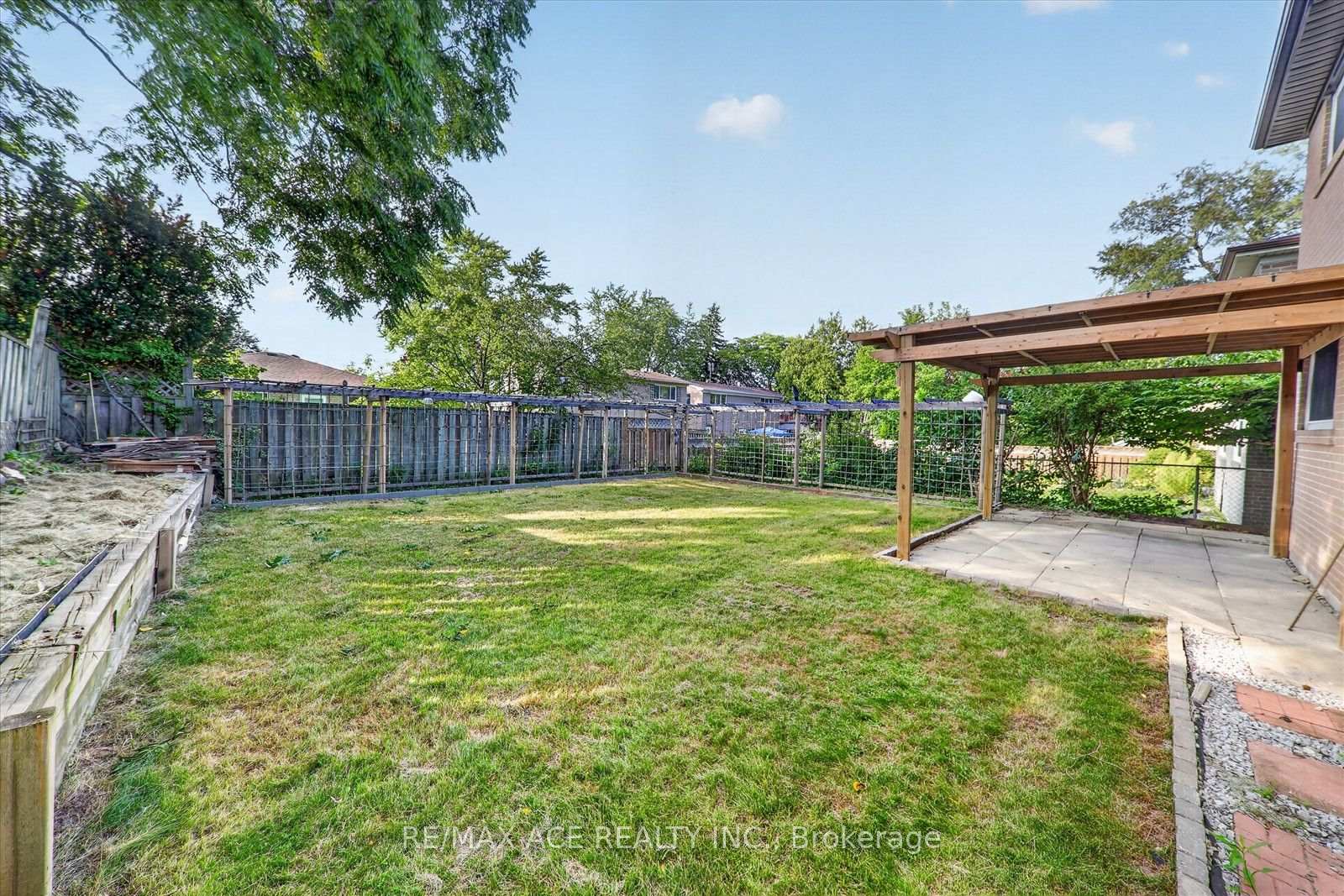Photo 41 of 100 Merkley Square, Scarborough, Morningside — HOMEH