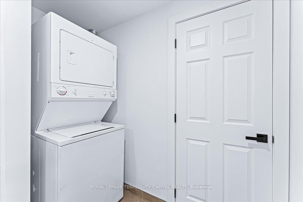 Photo 20 of Unit Upper, 118 Shakespeare Crescent, Barrie, Letitia Heights — HOMEH