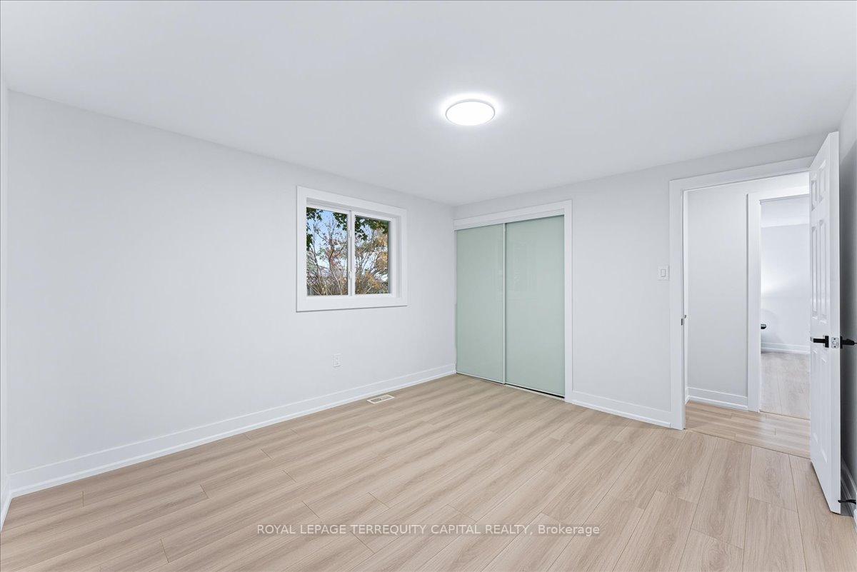 Photo 25 of Unit Upper, 118 Shakespeare Crescent, Barrie, Letitia Heights — HOMEH