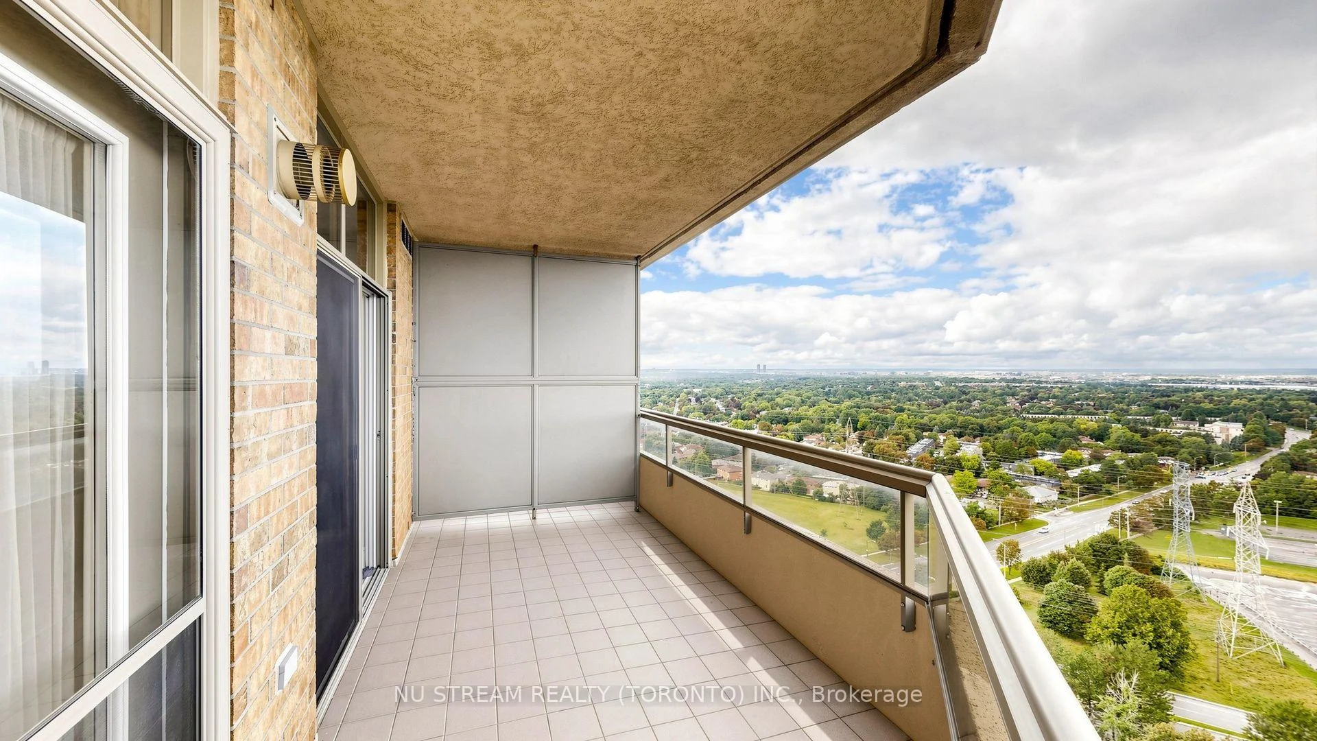 Photo 28 of Unit 2211, 89 Skymark Drive, North York, Hillcrest Village — HOMEH