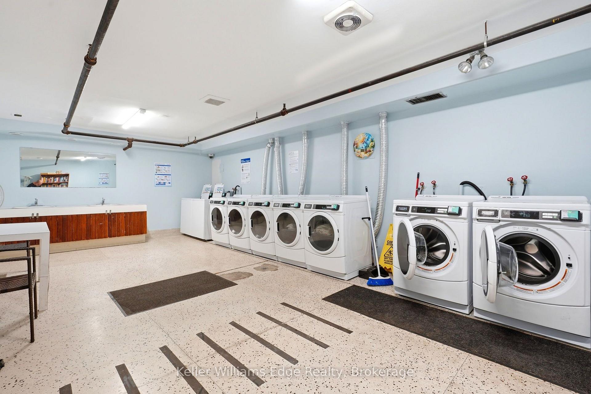 Photo 17 of 785 Browns Line, Etobicoke, Alderwood — HOMEH