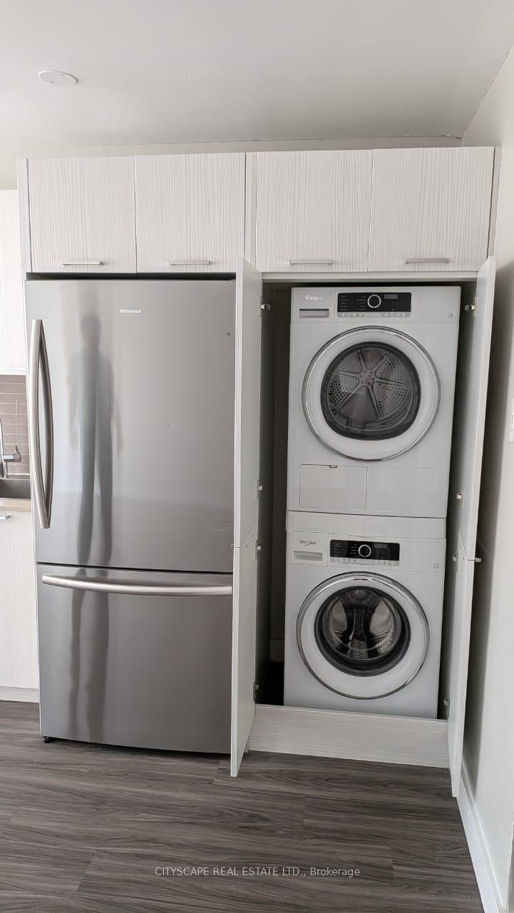Photo 2 of Unit 204, 85 Wellesley Street E, Toronto, Church-Yonge Corridor — HOMEH
