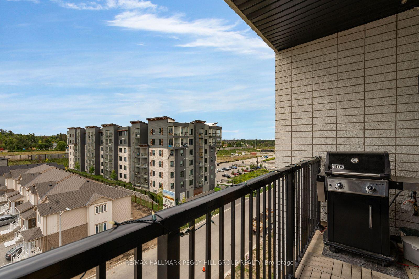 Photo 11 of Unit 602, 10 Culinary Lane, Barrie, Rural Barrie Southeast — HOMEH