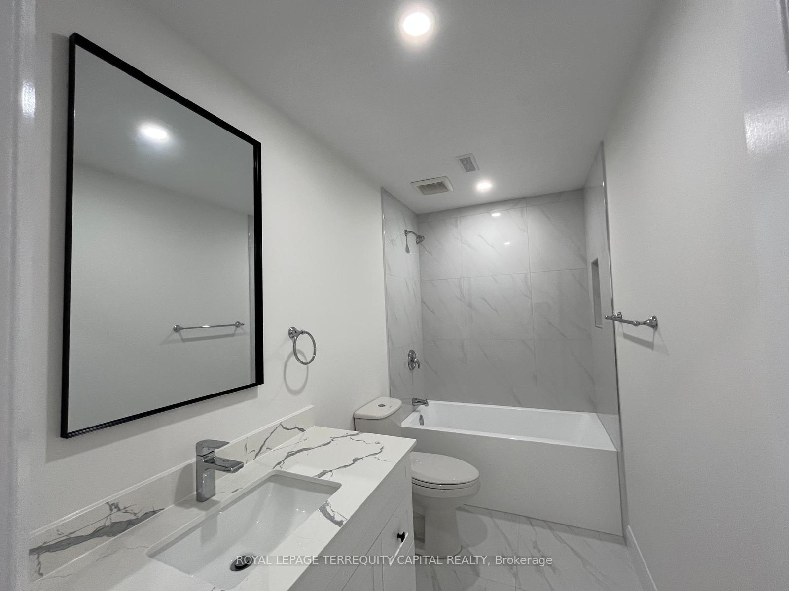 Photo 6 of Unit 1, 63 River Ridge Road, Barrie, Bayshore — HOMEH