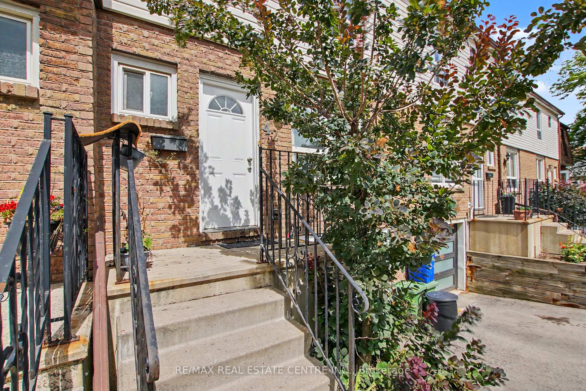 Photo 3 of Unit 42, 17 Quail Drive, Hamilton, Quinndale — HOMEH