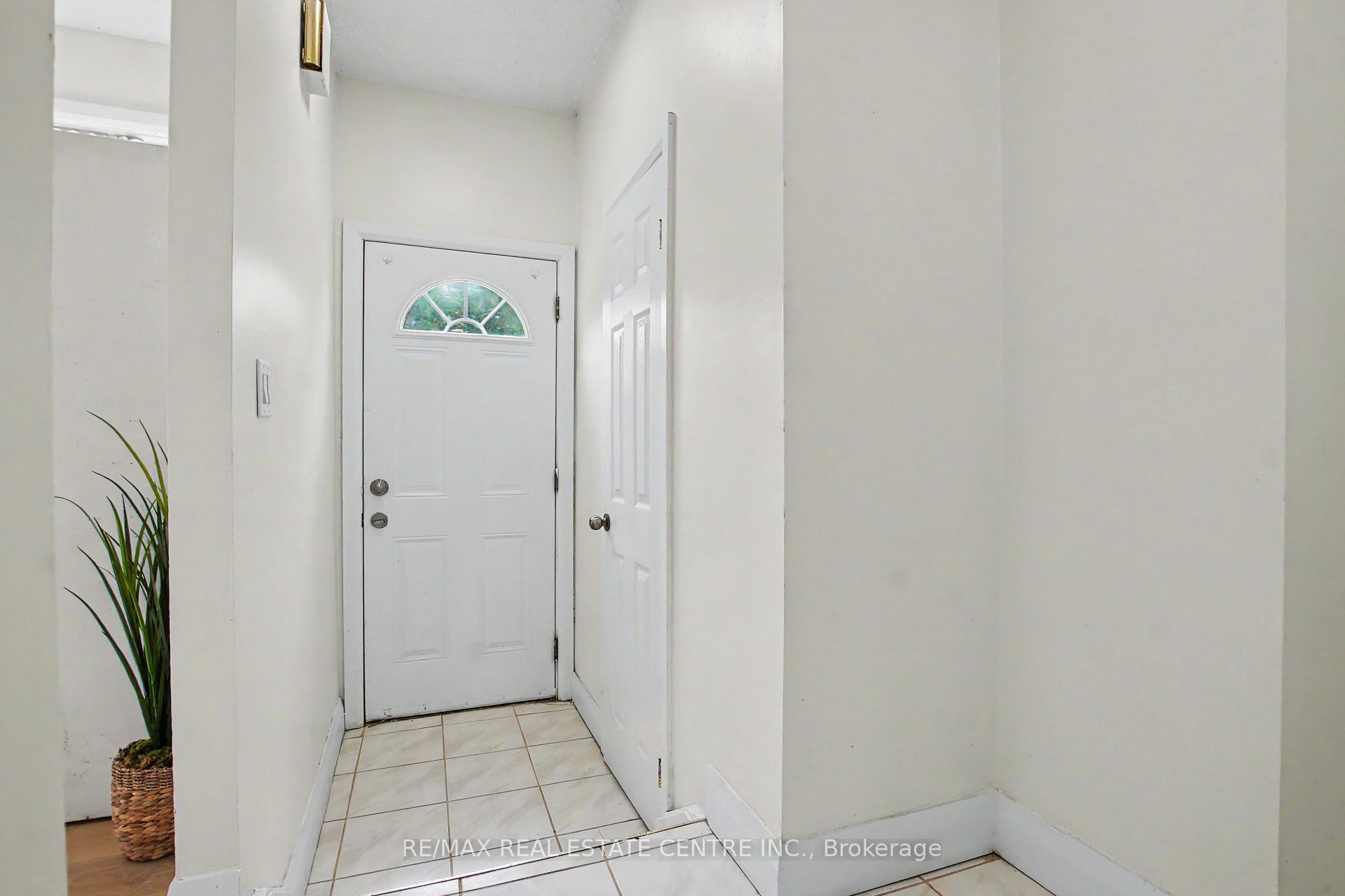 Photo 5 of Unit 42, 17 Quail Drive, Hamilton, Quinndale — HOMEH