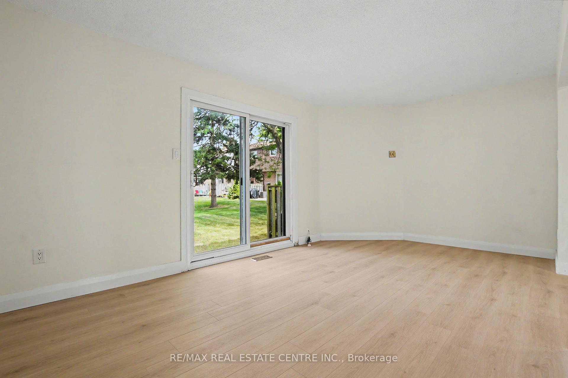 Photo 15 of Unit 42, 17 Quail Drive, Hamilton, Quinndale — HOMEH
