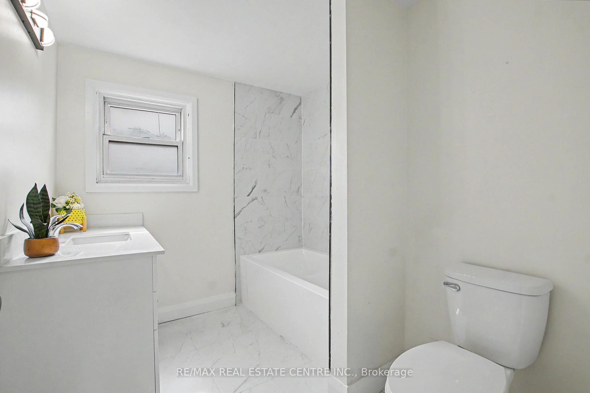 Photo 16 of Unit 42, 17 Quail Drive, Hamilton, Quinndale — HOMEH