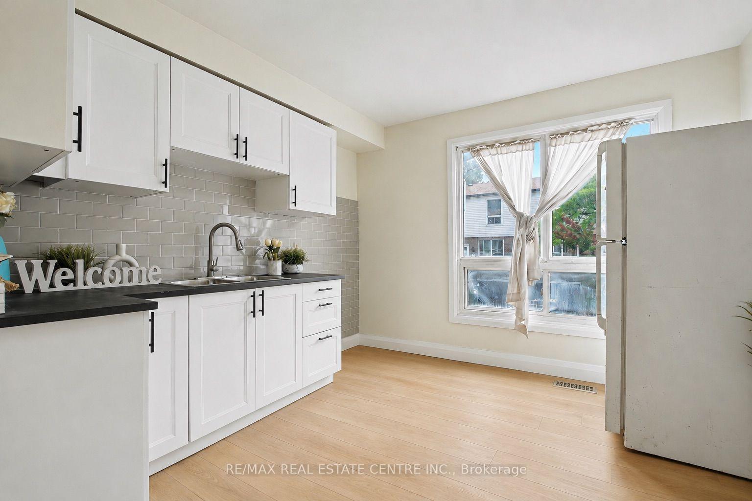 Photo 32 of Unit 42, 17 Quail Drive, Hamilton, Quinndale — HOMEH