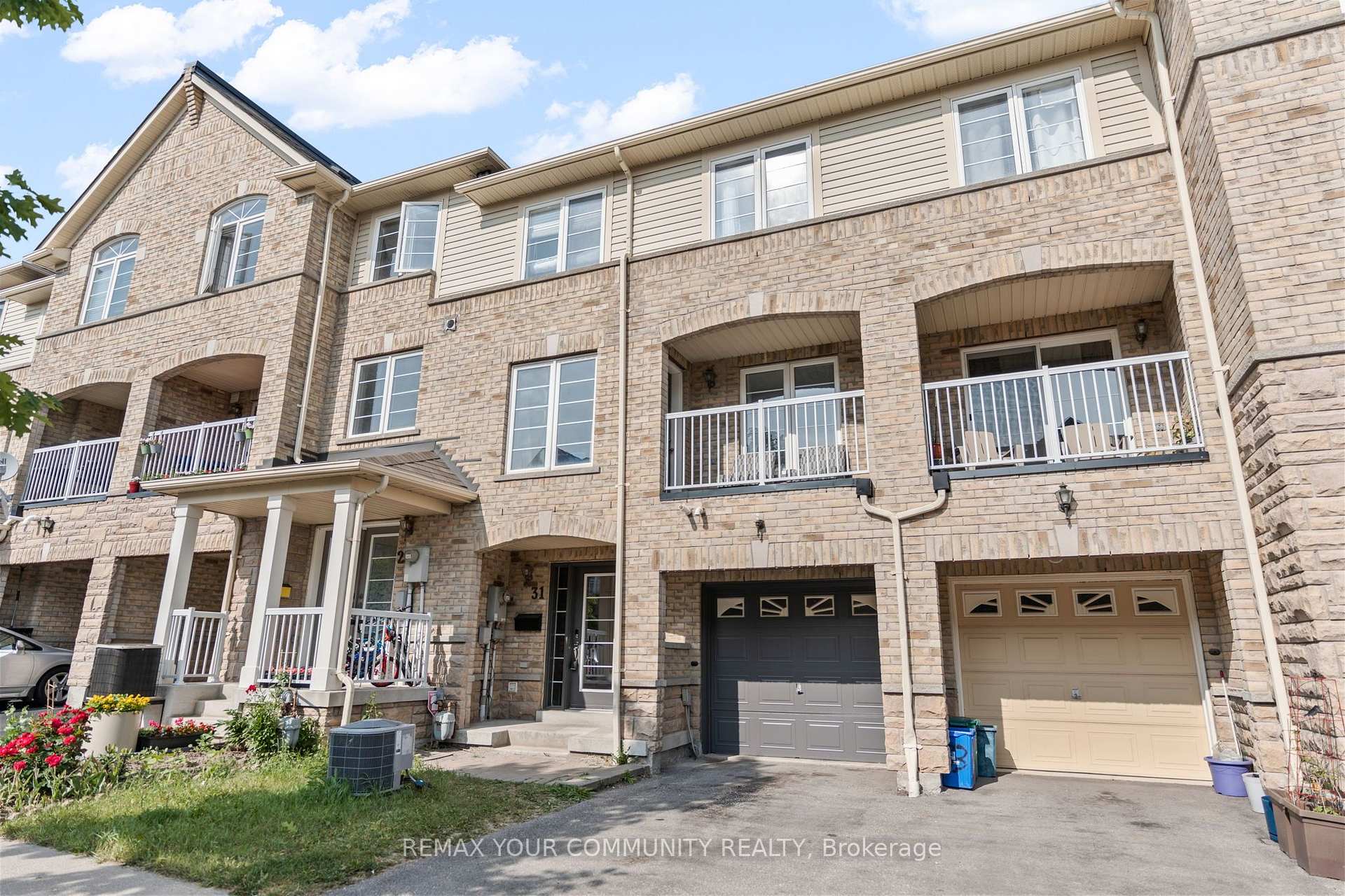 Photo 2 of 31 Webbford Street, Ajax, South West — HOMEH