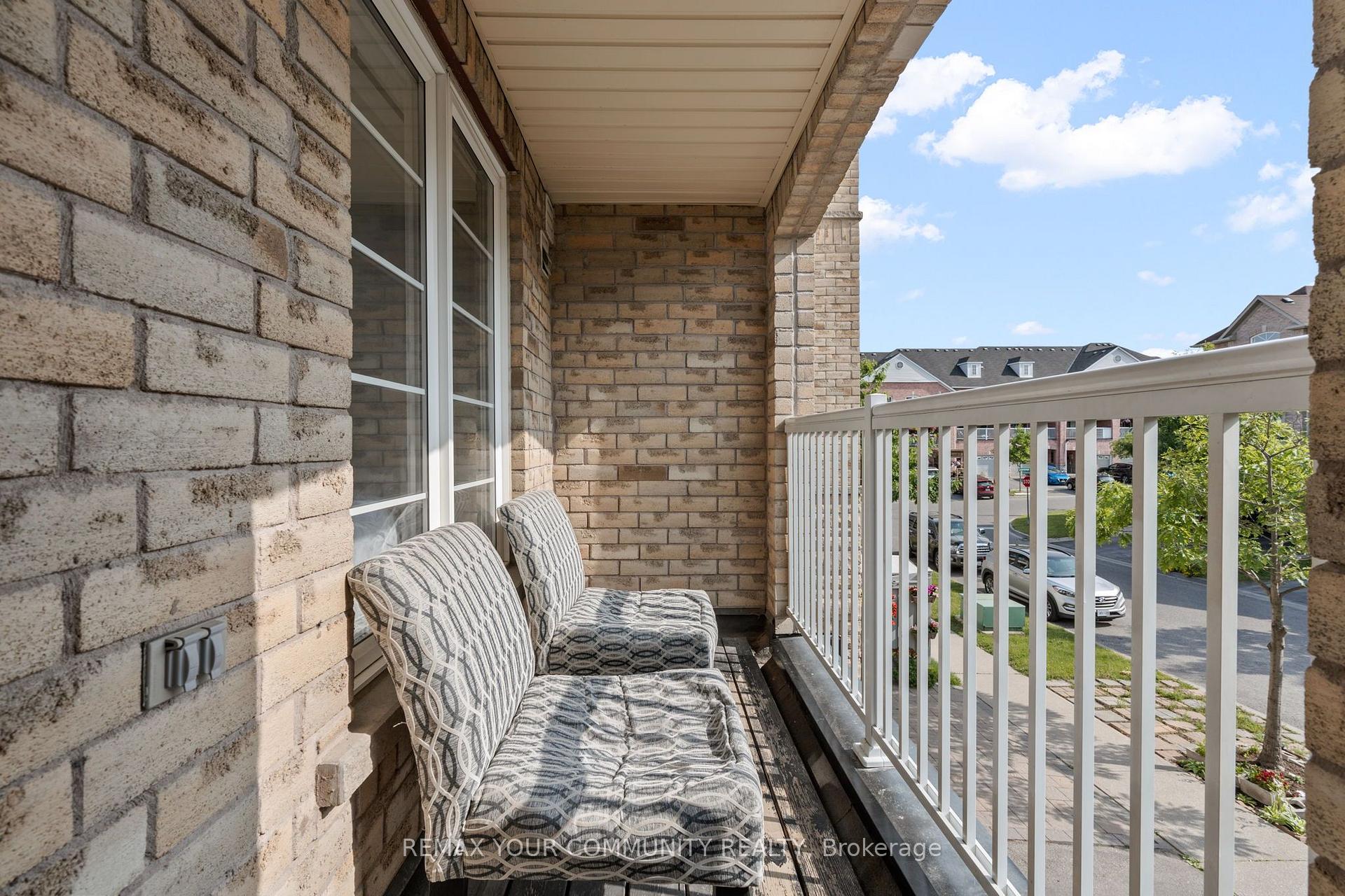 Photo 25 of 31 Webbford Street, Ajax, South West — HOMEH