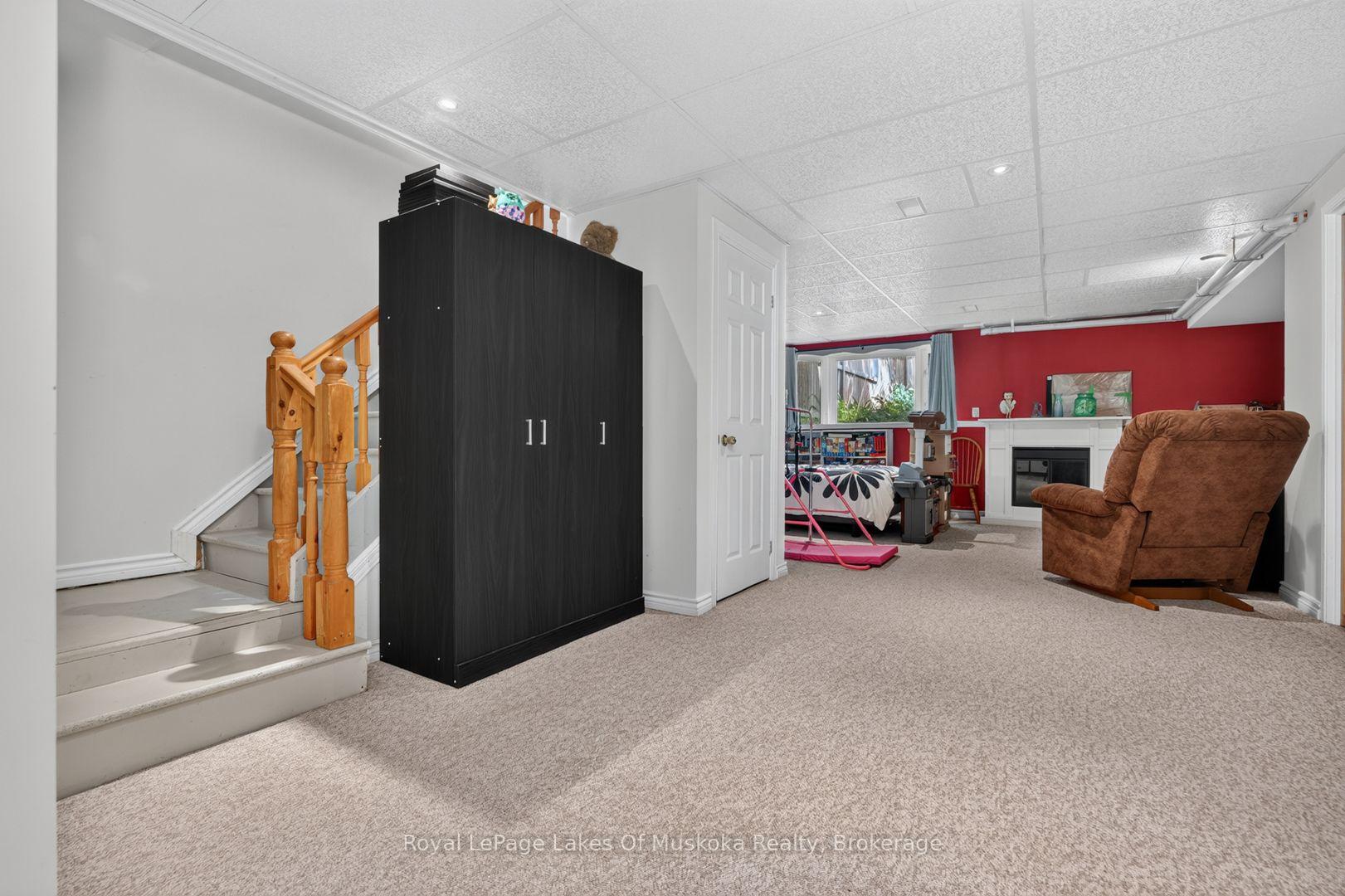 Photo 38 of 570 John Street S, Gravenhurst, Muskoka (S) — HOMEH