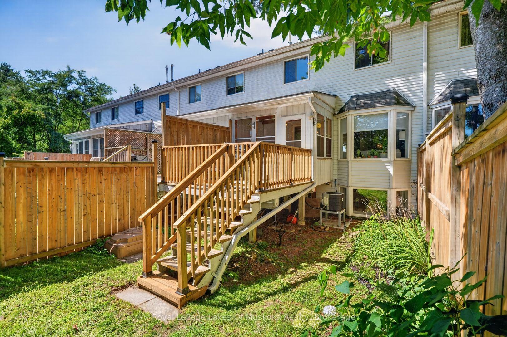 Photo 49 of 570 John Street S, Gravenhurst, Muskoka (S) — HOMEH