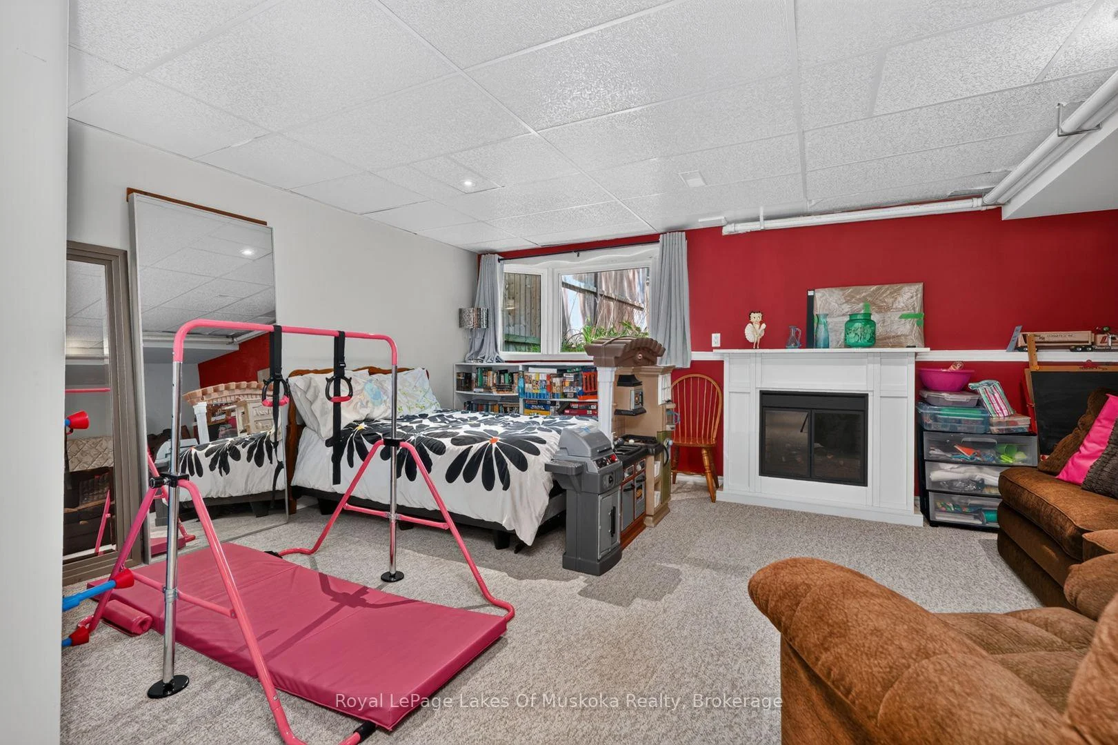 Photo 42 of 570 John Street S, Gravenhurst, Muskoka (S) — HOMEH