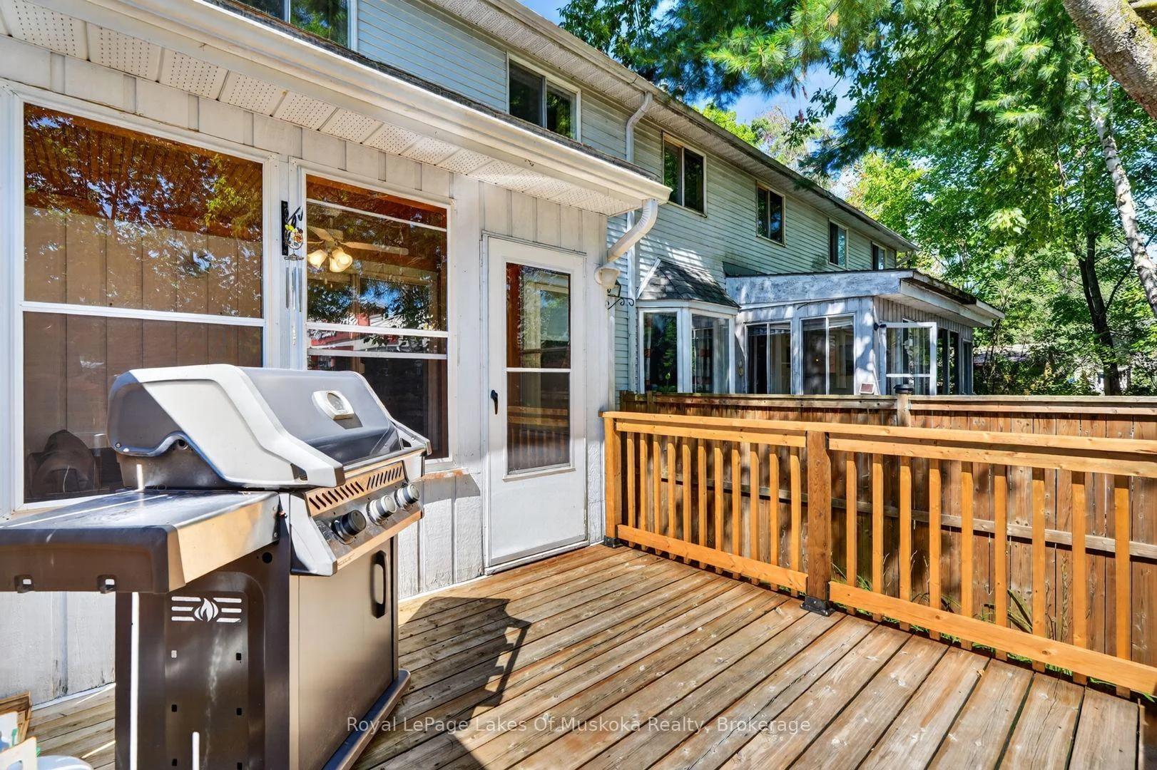 Photo 52 of 570 John Street S, Gravenhurst, Muskoka (S) — HOMEH