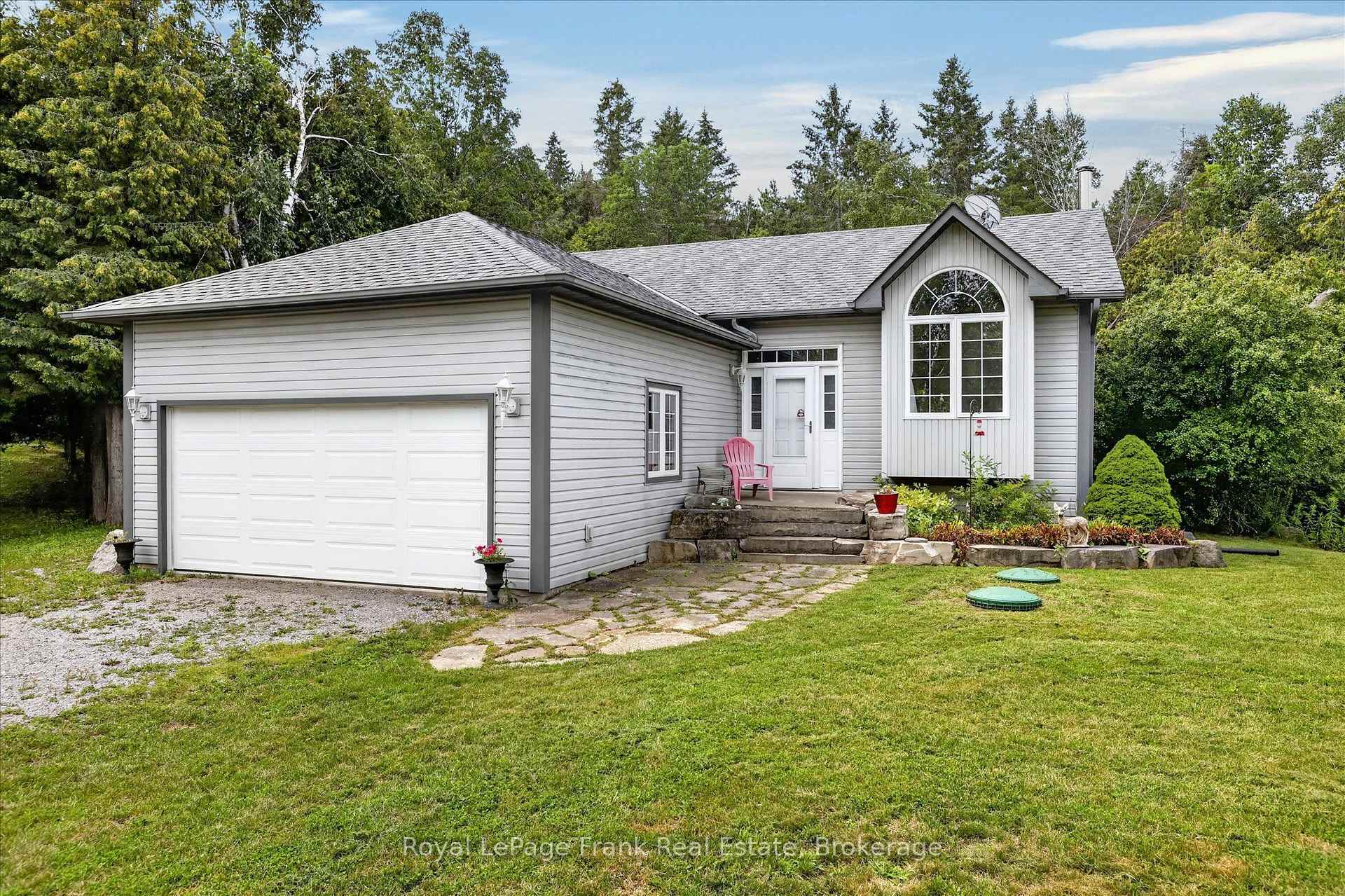 Photo 2 of 124 Sumcot Drive, Trent Lakes — HOMEH