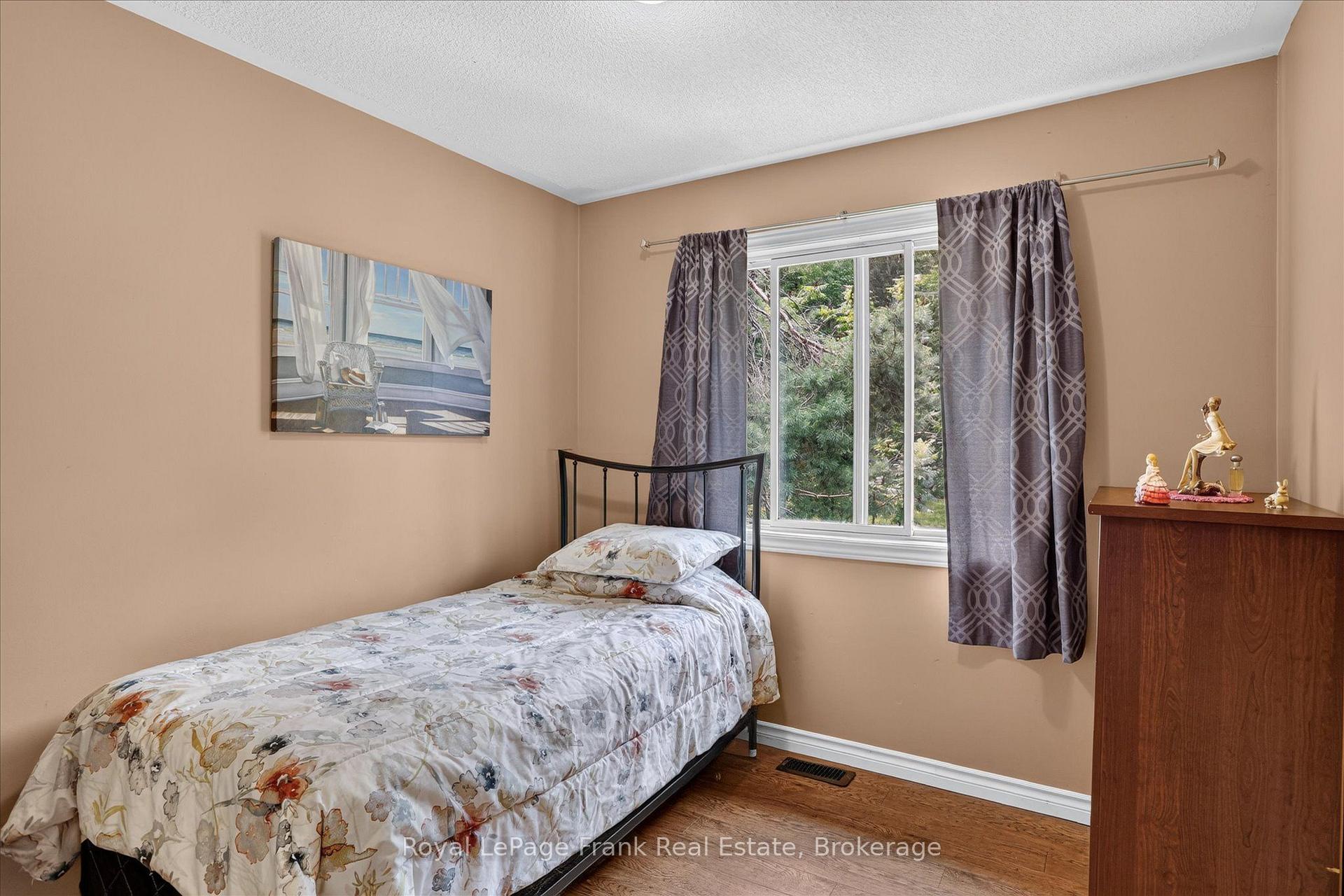 Photo 30 of 124 Sumcot Drive, Trent Lakes — HOMEH