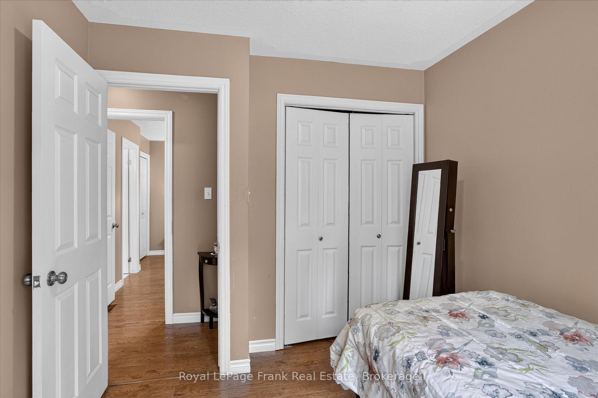 Photo 31 of 124 Sumcot Drive, Trent Lakes — HOMEH