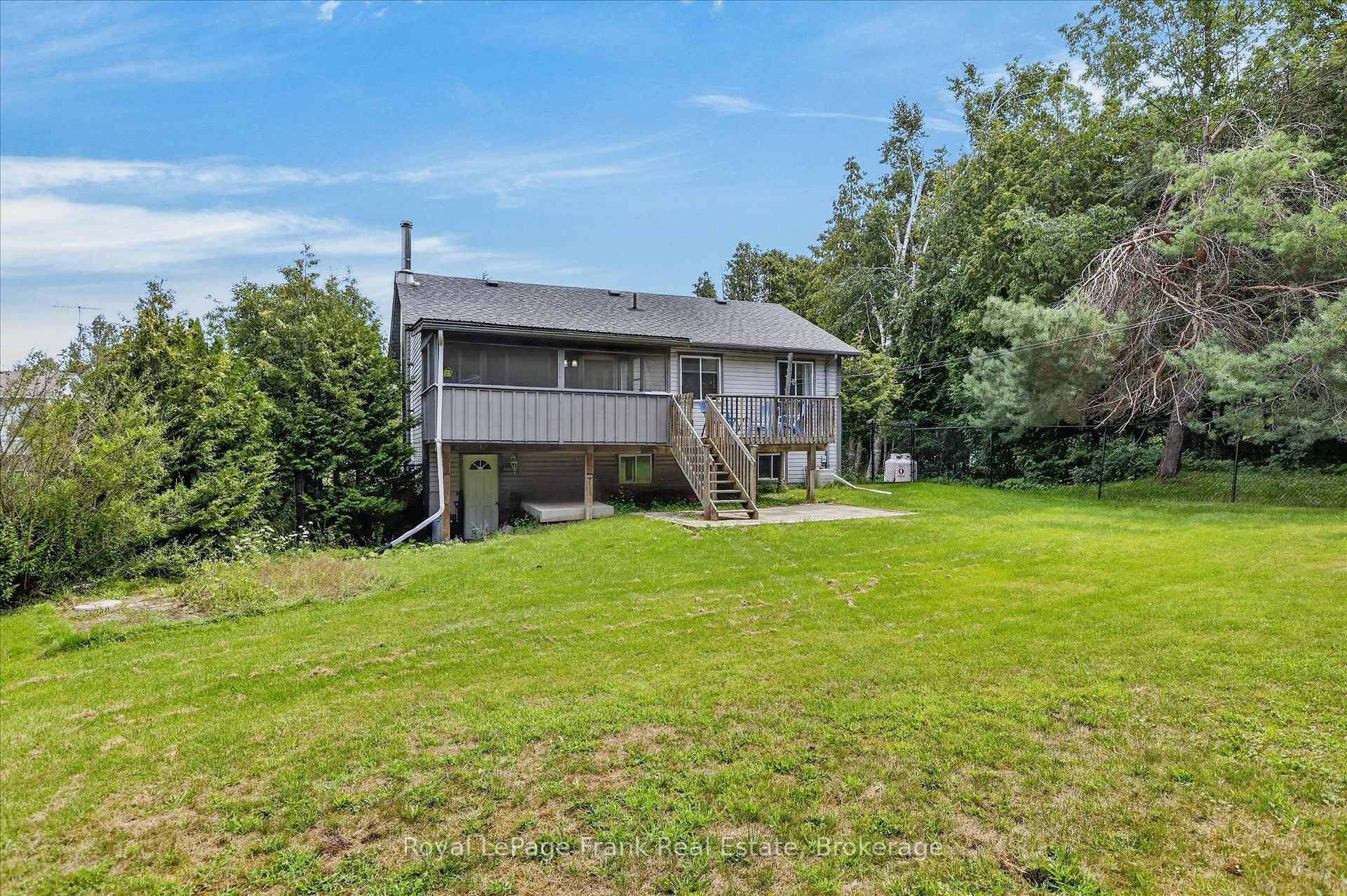 Photo 42 of 124 Sumcot Drive, Trent Lakes — HOMEH