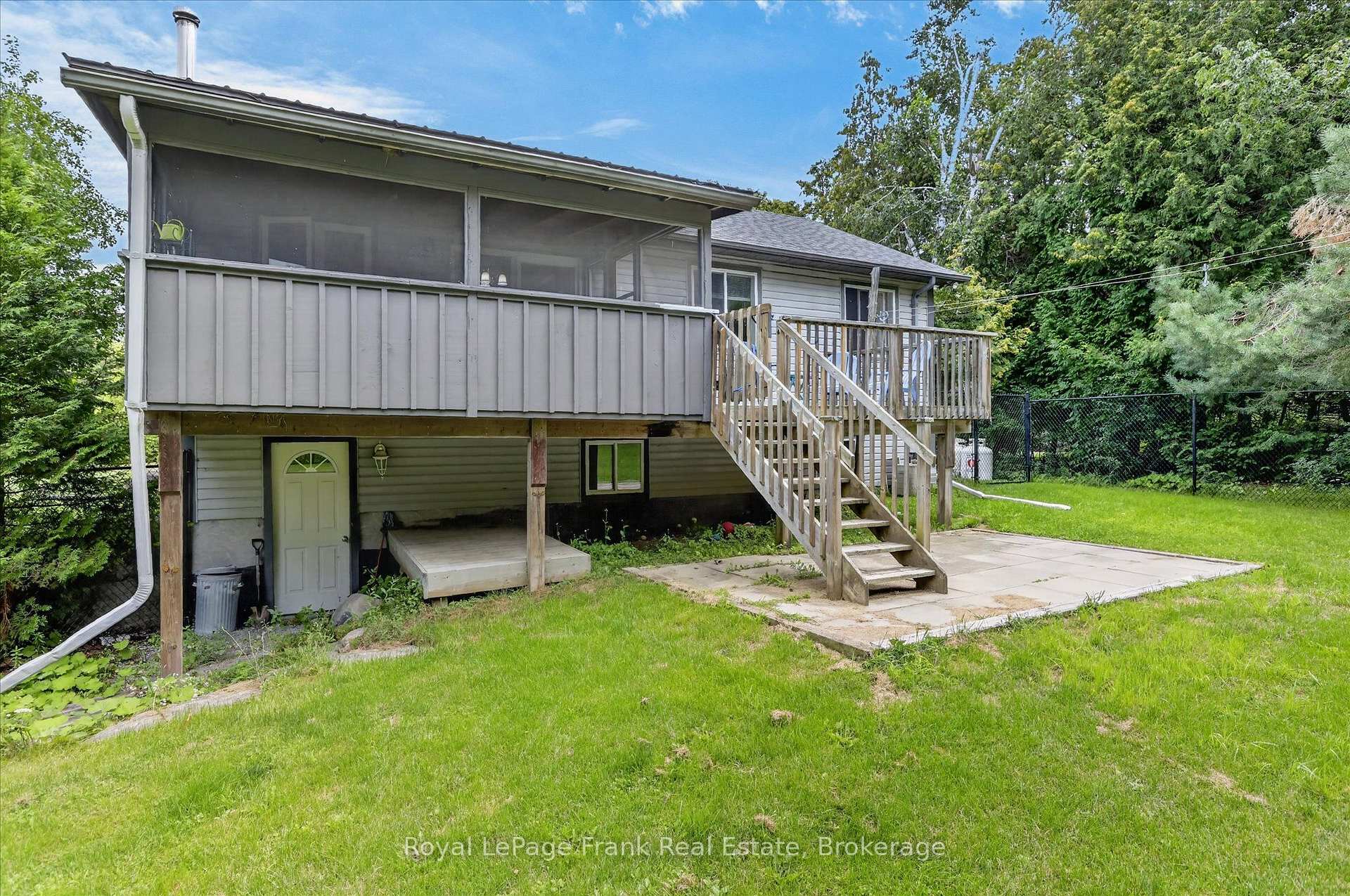 Photo 43 of 124 Sumcot Drive, Trent Lakes — HOMEH