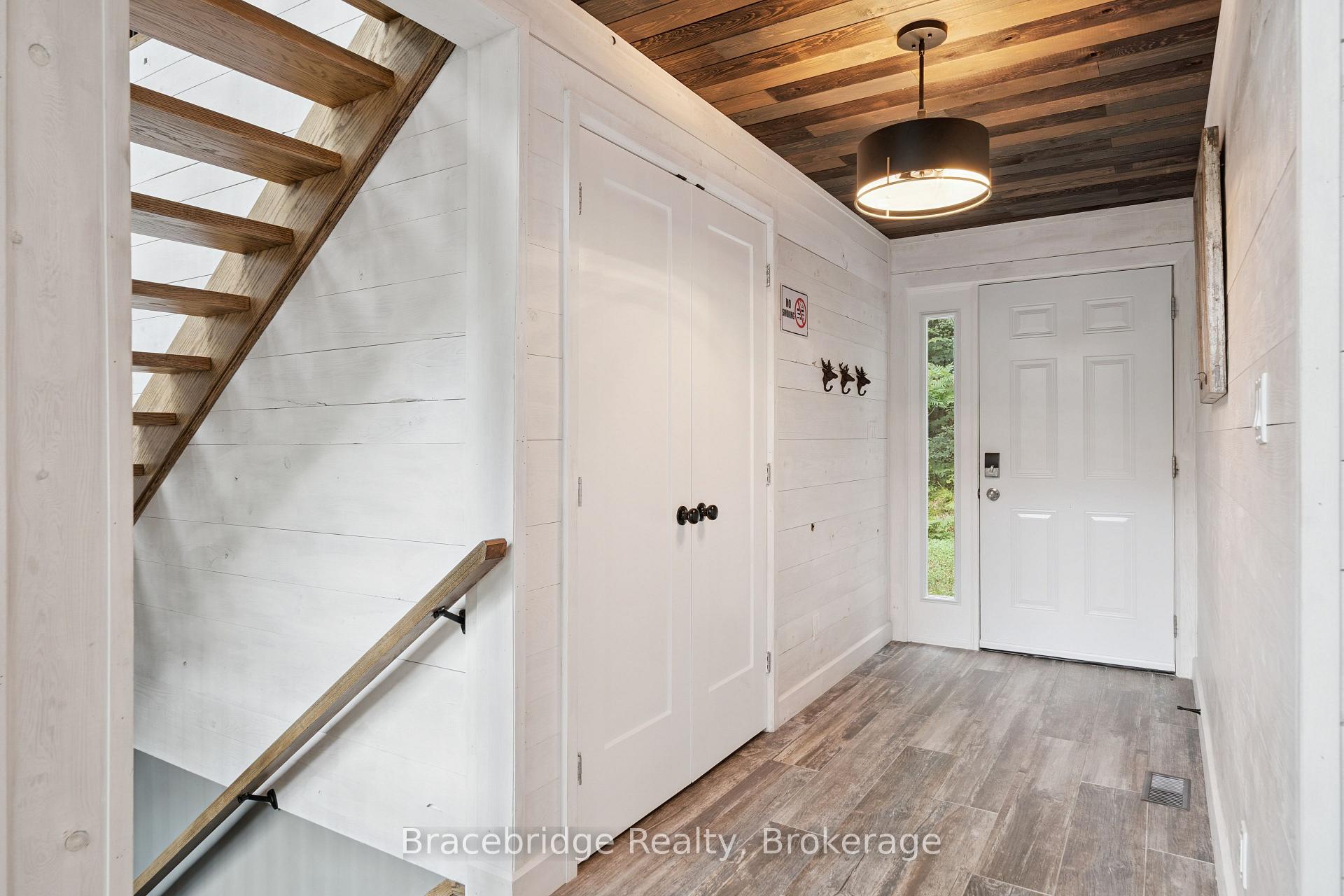 Photo 5 of 34 Martin Lane, Kearney — HOMEH