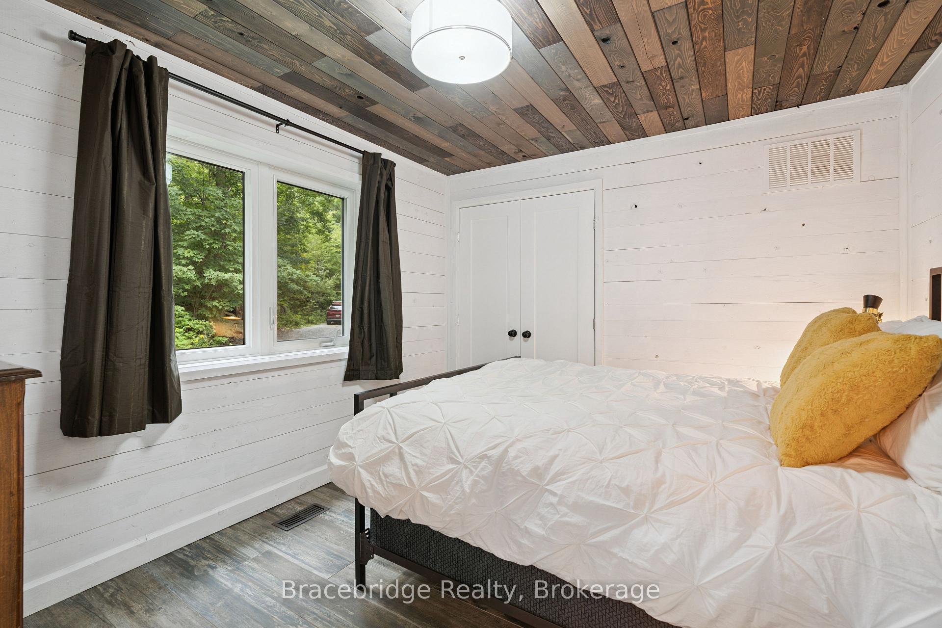 Photo 15 of 34 Martin Lane, Kearney — HOMEH