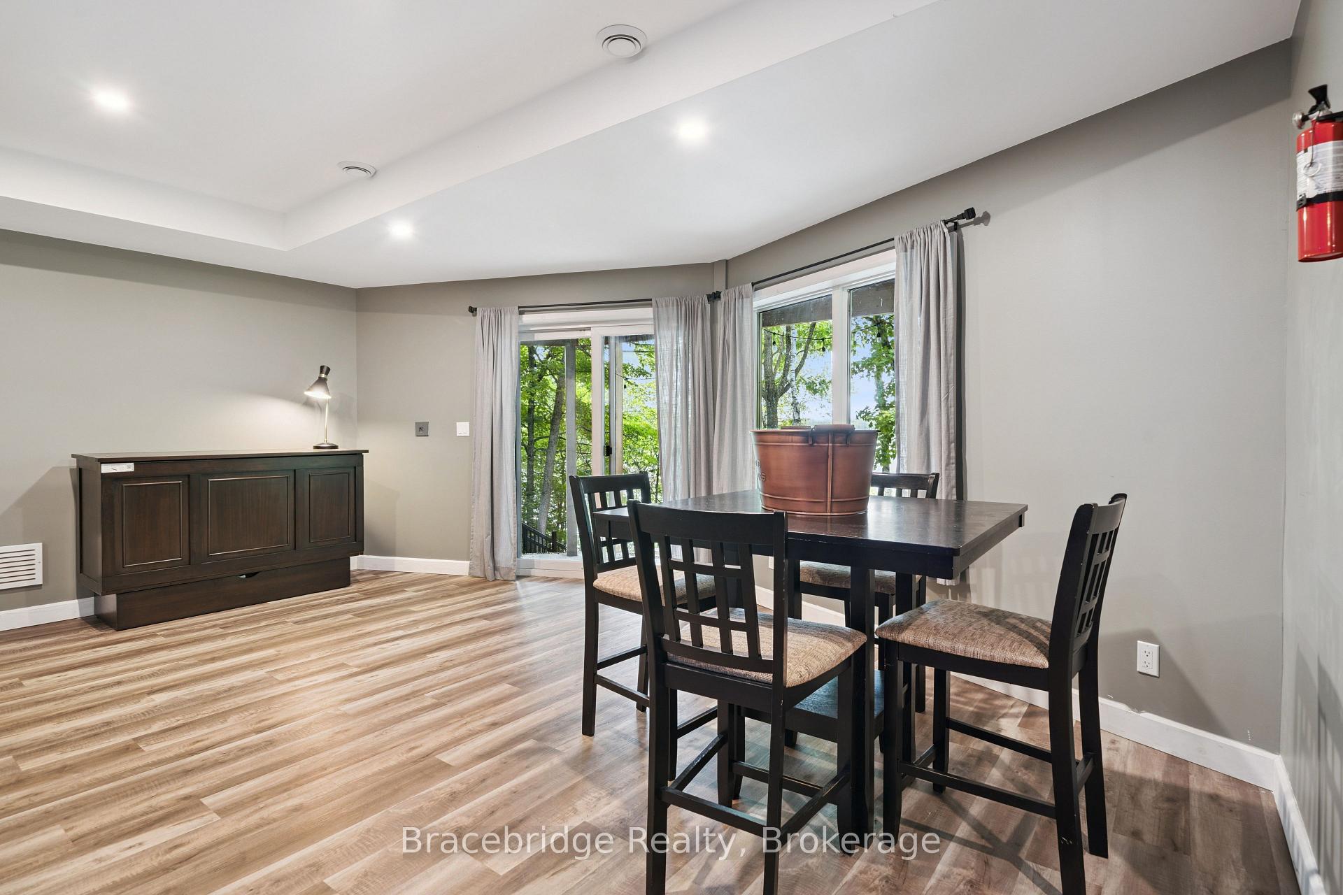 Photo 27 of 34 Martin Lane, Kearney — HOMEH