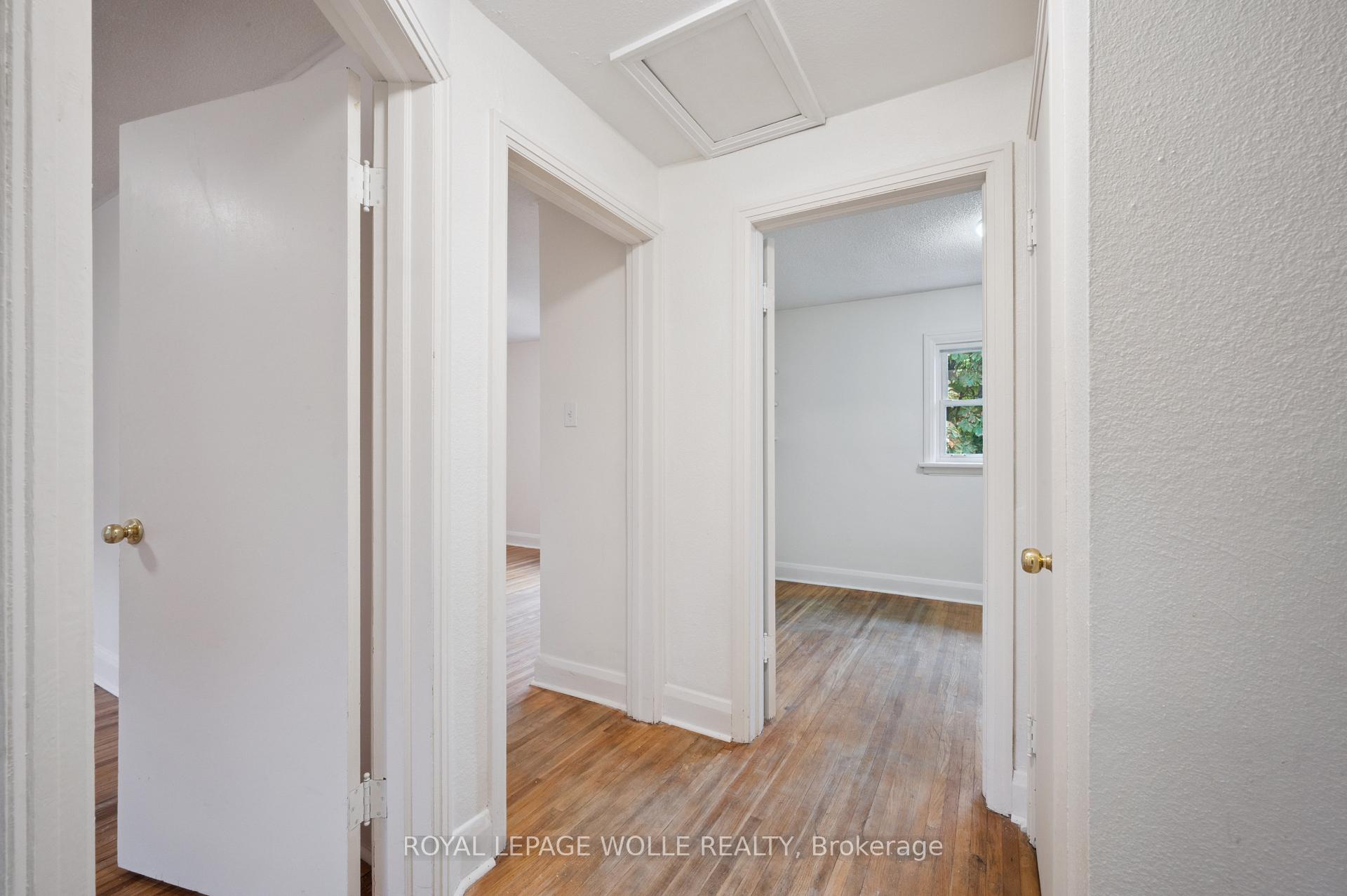 Photo 15 of 103 Dunbar Road S, Waterloo, Uptown West — HOMEH