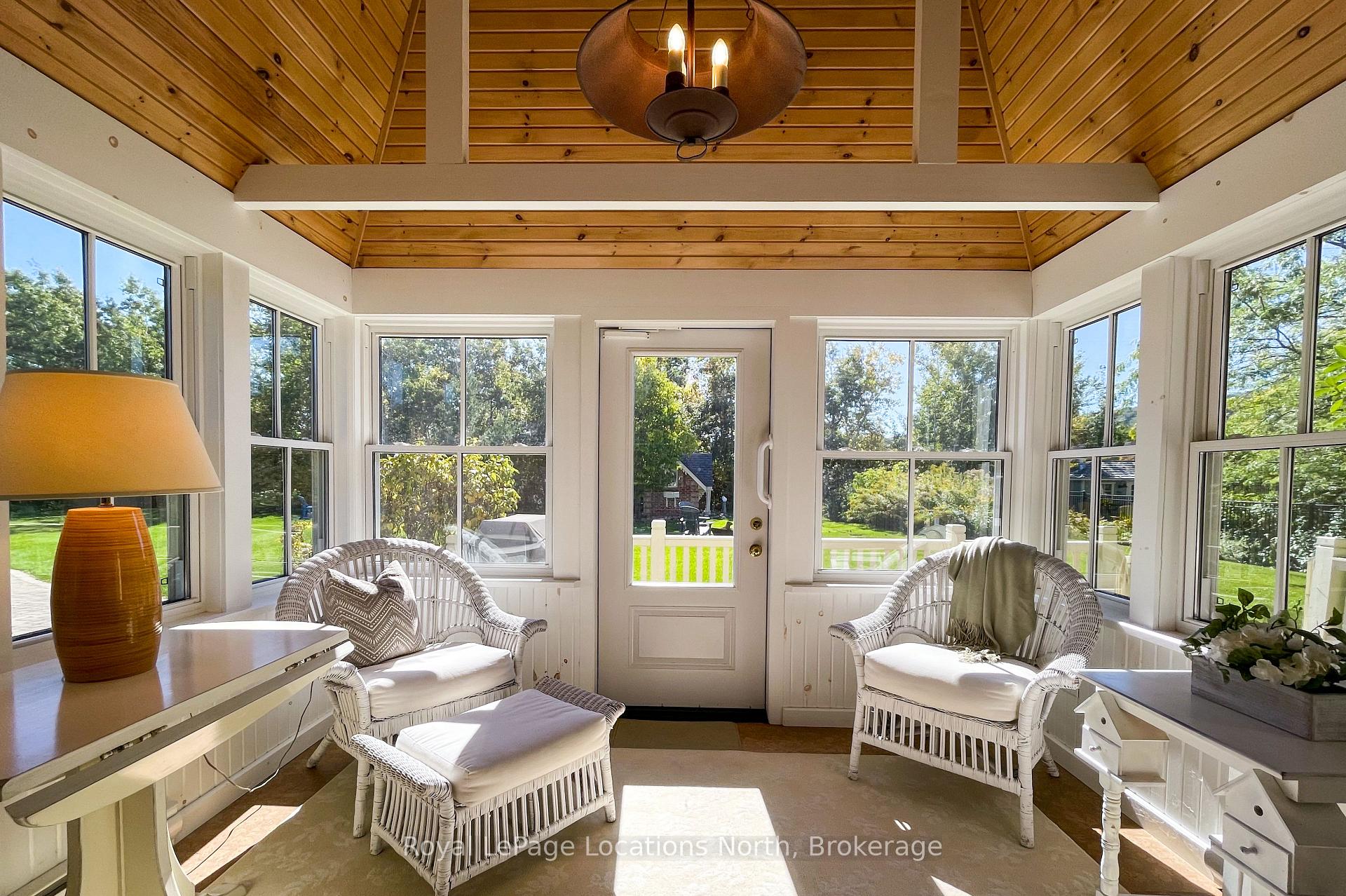 Photo 6 of 202 Snowbridge Way, Blue Mountains — HOMEH