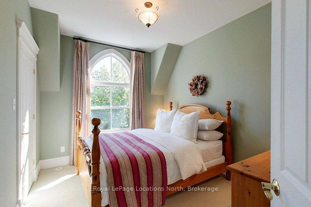 Photo 23 of 202 Snowbridge Way, Blue Mountains — HOMEH