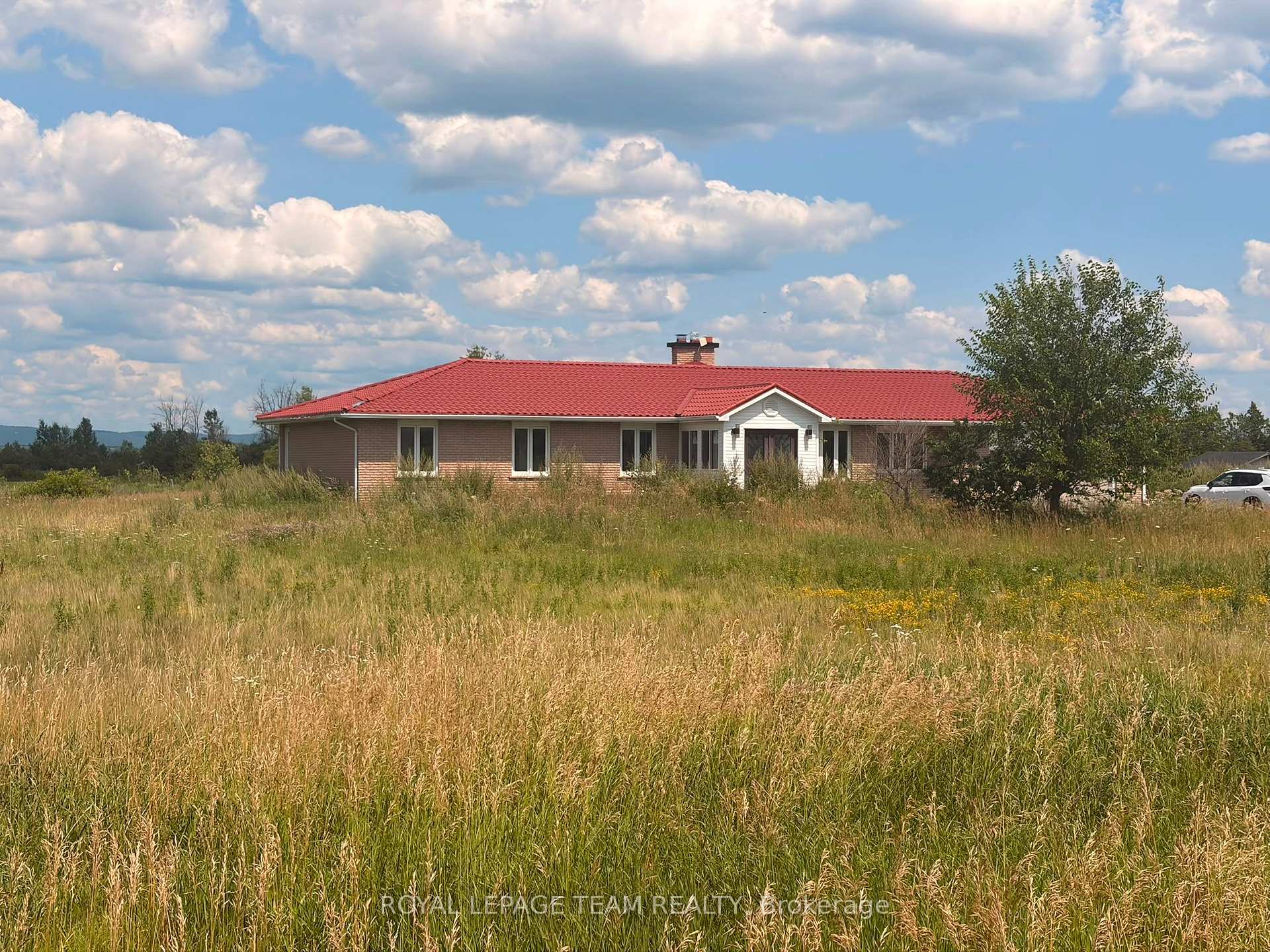 Photo of 3084 Woodkilton Road